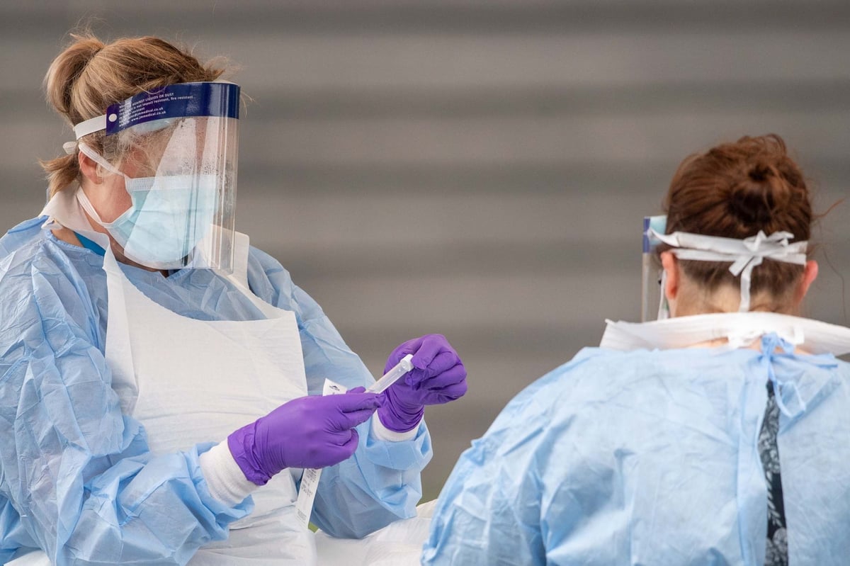 Track and trace to be rolled out across UK tomorrow... with rapid response teams to test anyone with coronavirus symptoms | London Evening Standard