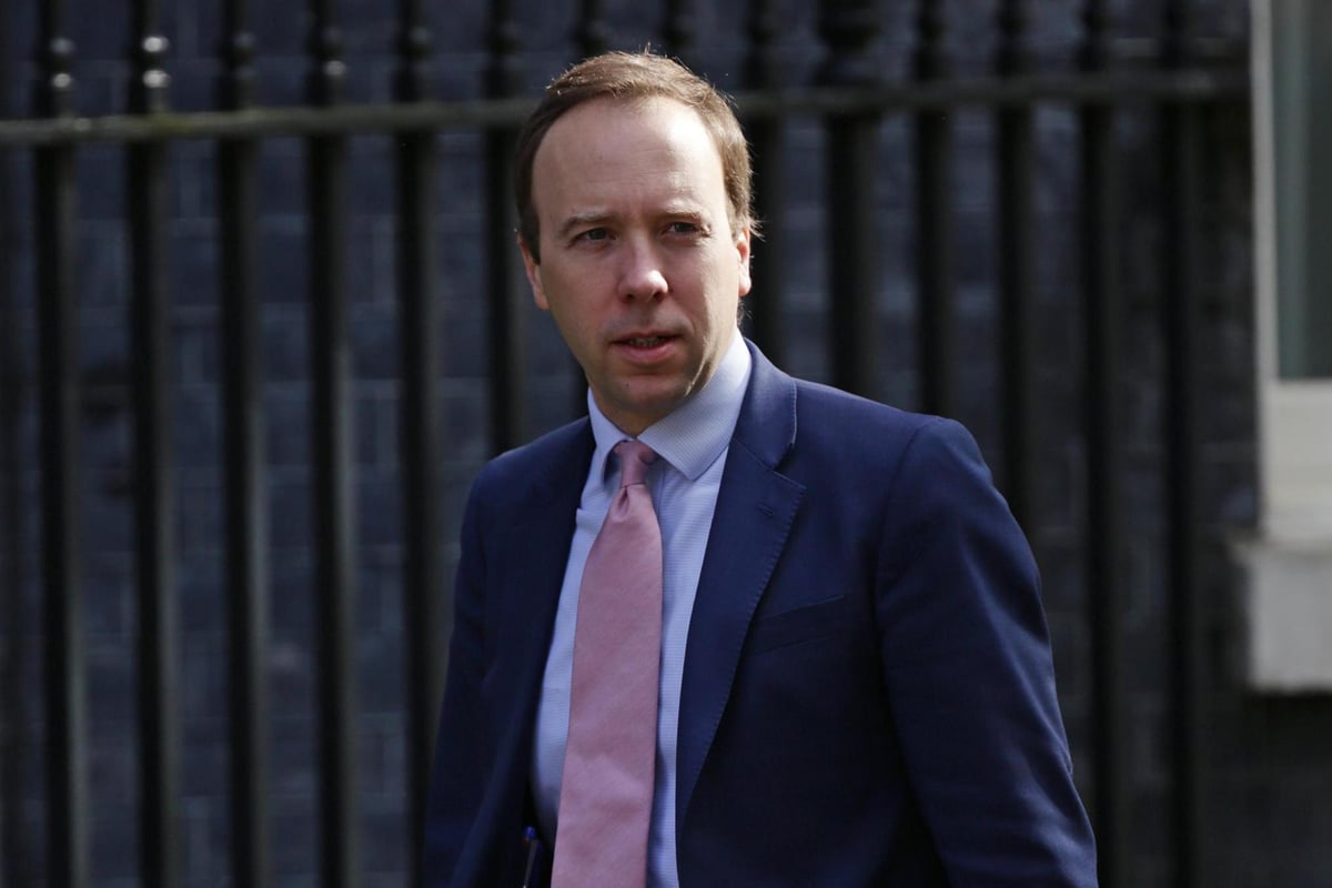 Government fails to hit Matt Hancock's 100,000 testing target for seventh day in a row | London Evening Standard