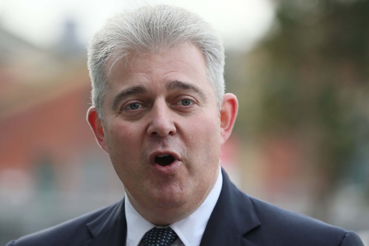 Brandon Lewis tries to calm expectations ahead of coronavirus lockdown review as he warns: don't get carried away | London Evening Standard