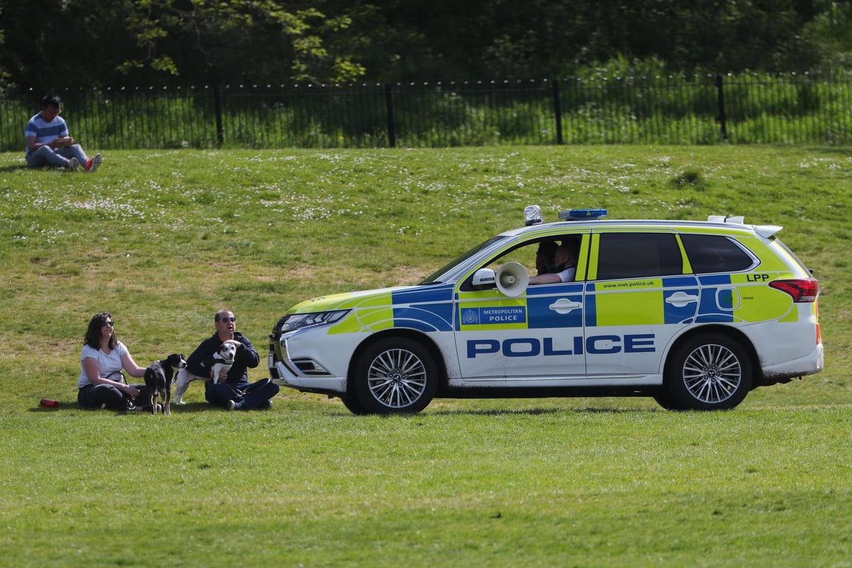 Police complain they are 'villains of pandemic' as they prepare for Bank Holiday weekend crackdown | London Evening Standard