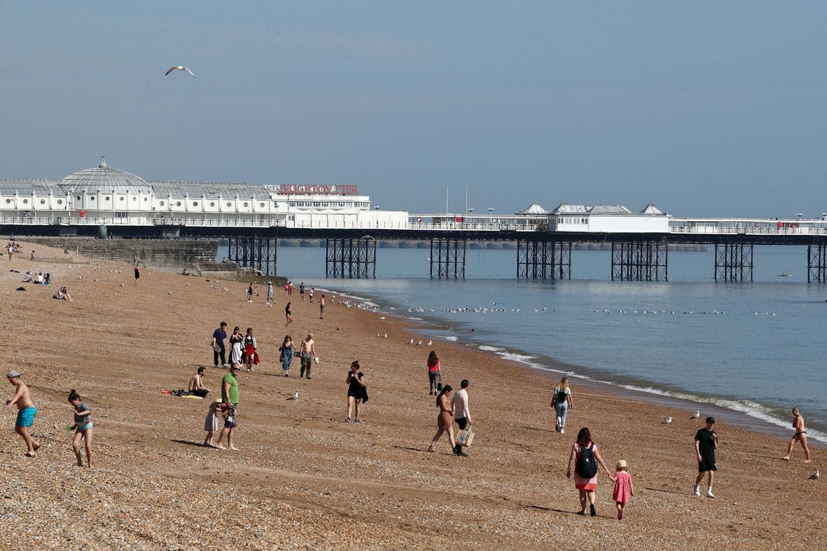 Coastguard records highest number of call-outs since lockdown began as people 'ignore' stay-at-home advice | London Evening Standard