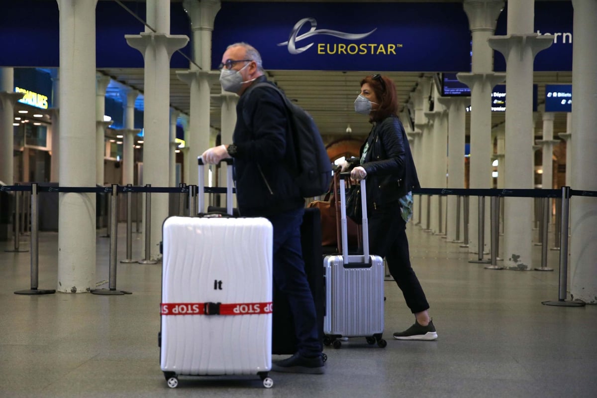Row over 'damaging' quarantine rules for Brits returning from abroad as travel bosses warn of ‘blow to tourism’ | London Evening Standard