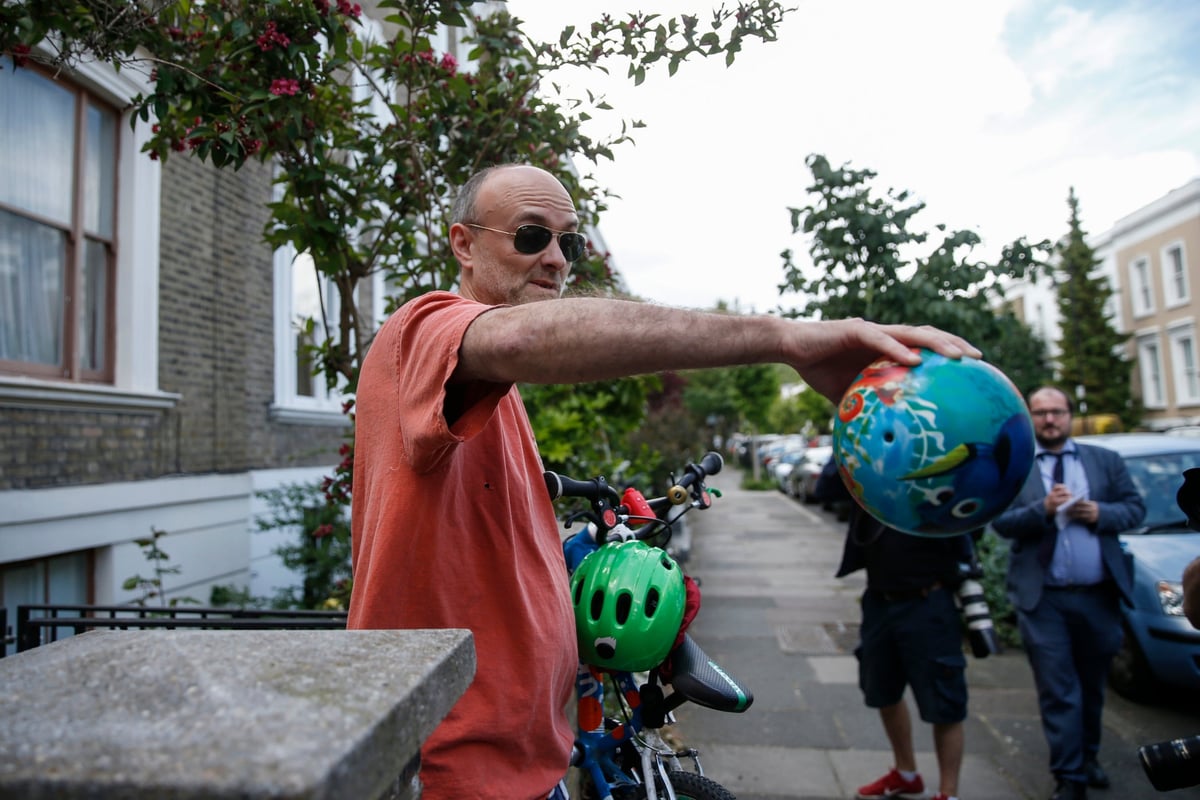 Dominic Cummings 'further breached lockdown rules by making second trip to Durham after returning to London' | London Evening Standard