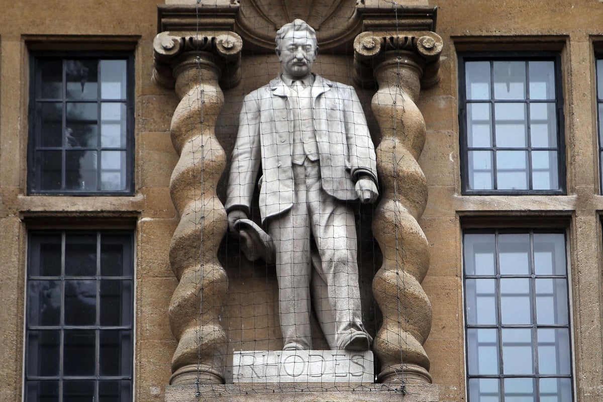 Cecil Rhodes statue staying despite inquiry telling Oxford it must go
