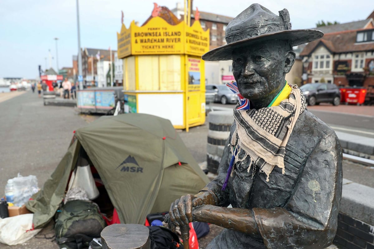Robert Baden-Powell statue to be boarded up to protect it, council confirms | London Evening Standard