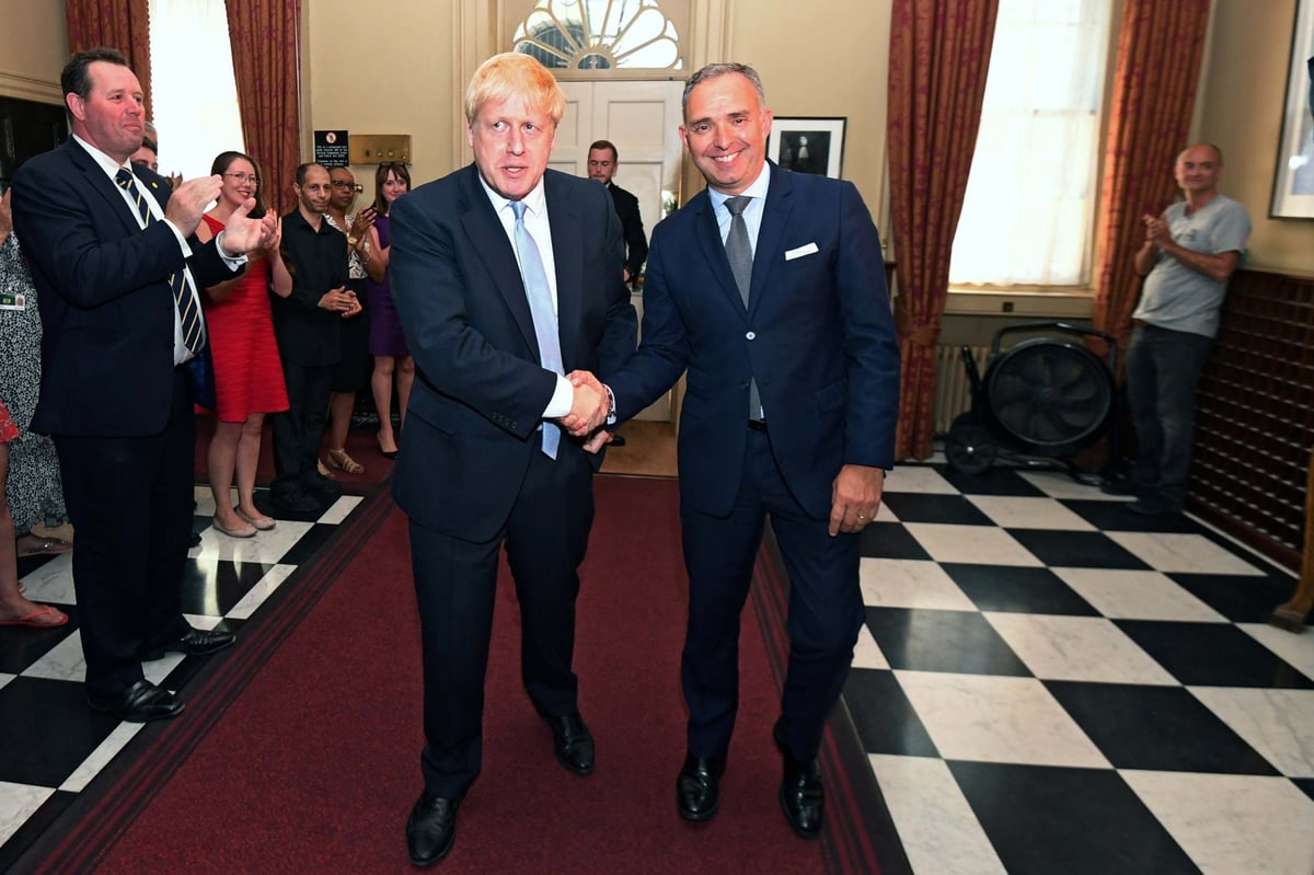 Boris Johnson gives 'spymaster' paintings to outgoing Cabinet Secretary Sir Mark Sedwill | London Evening Standard