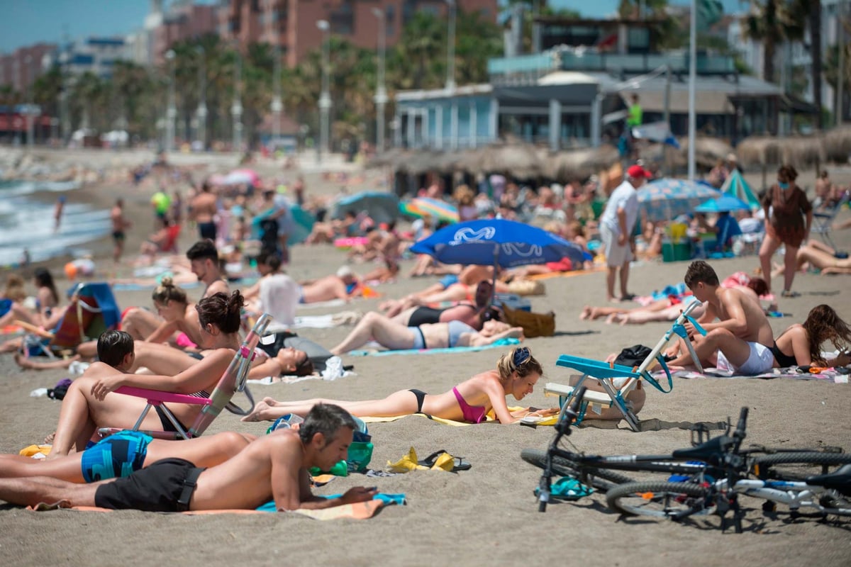 Holidaymakers to get money back for cancelled holidays or travel firm collapse with credit notes, Government announces | London Evening Standard