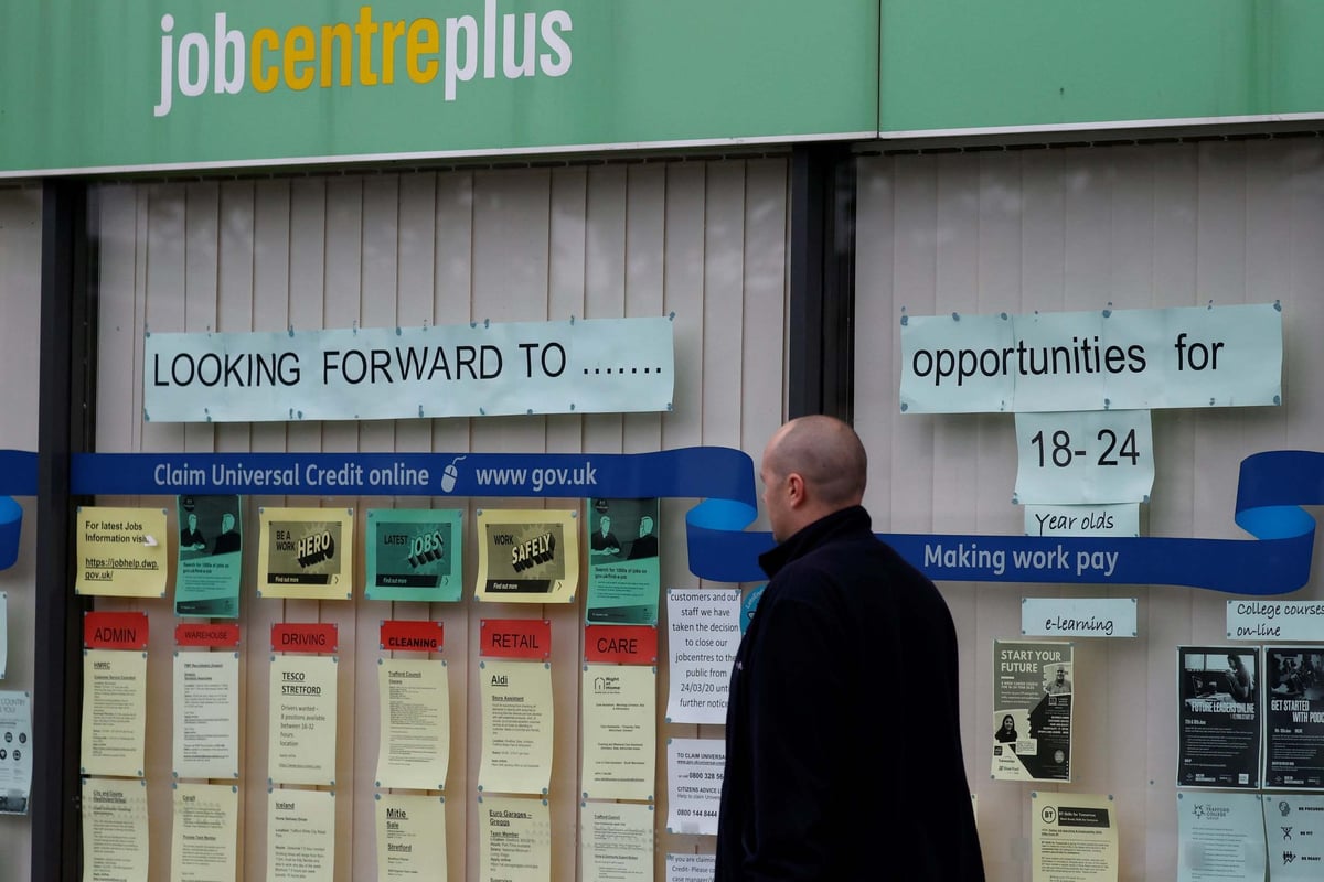 Number of people in work plunges 650,000 as Covid bites | London Evening Standard
