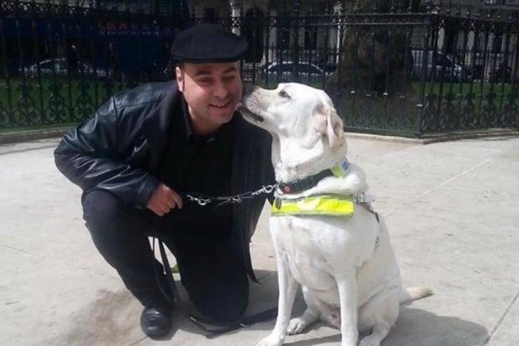 Landmark review after blind man is told he cannot eat with guide dog