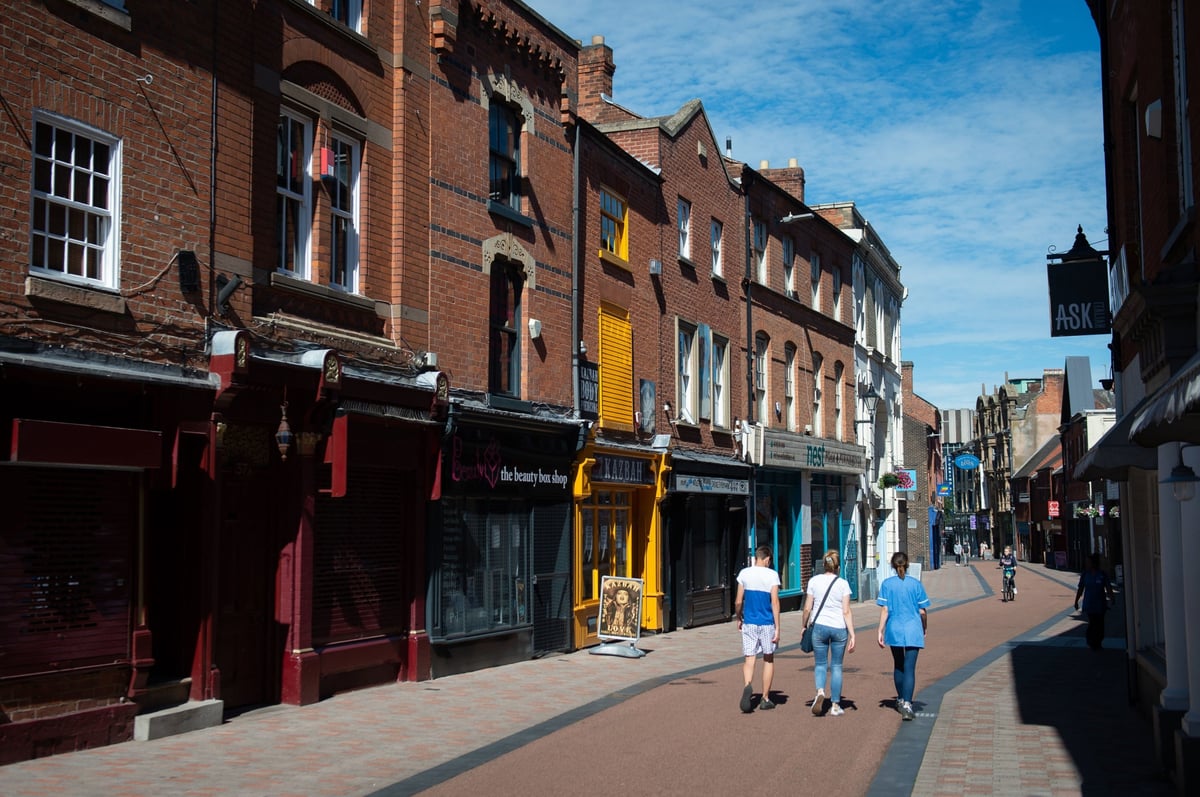 'It's devastating': Businesses fear longer shutdown after Chris Whitty warns UK may have reached 'limit' for reopening | London Evening Standard