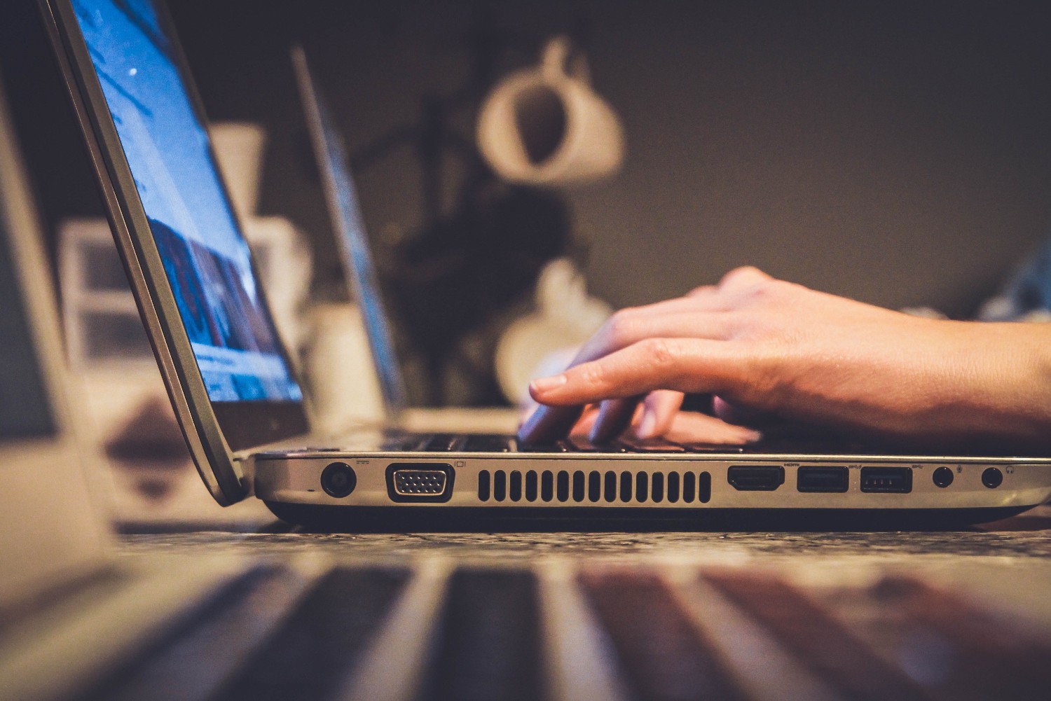 UCAS website hit with problems as A-level students struggle to log in