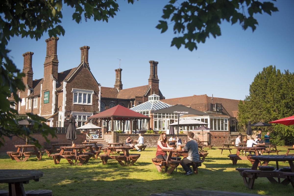 Greene King calls for Eat Out To Help Out extension to boost pubs sector | London Evening Standard