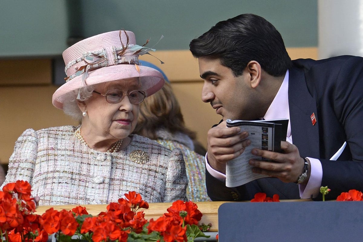 Sheikh who entertained Queen sues gallery over ‘forged’ mosaics | London Evening Standard