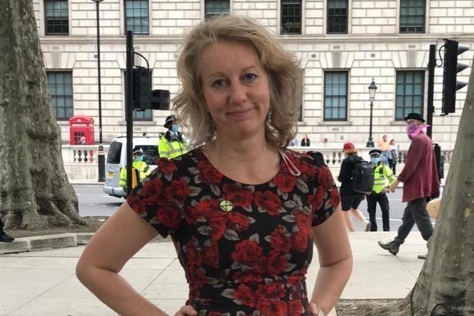 The noble art of window smashing— protesting for Extinction Rebellion