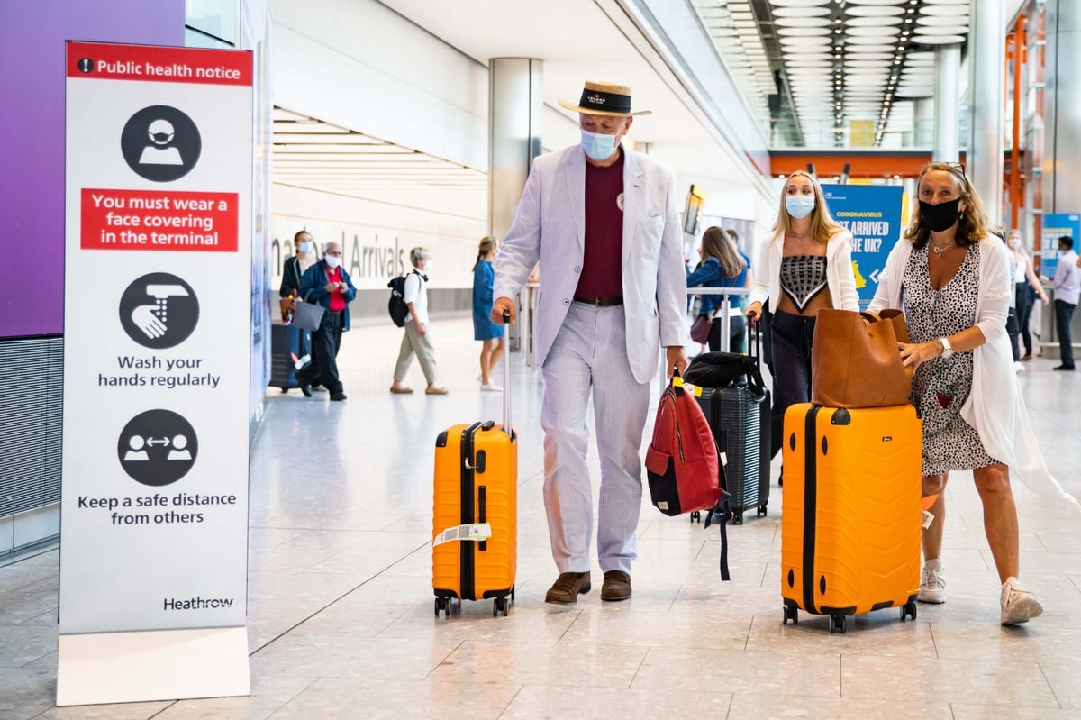 Quarantine for people returning to UK 'to be slashed to seven days' | London Evening Standard