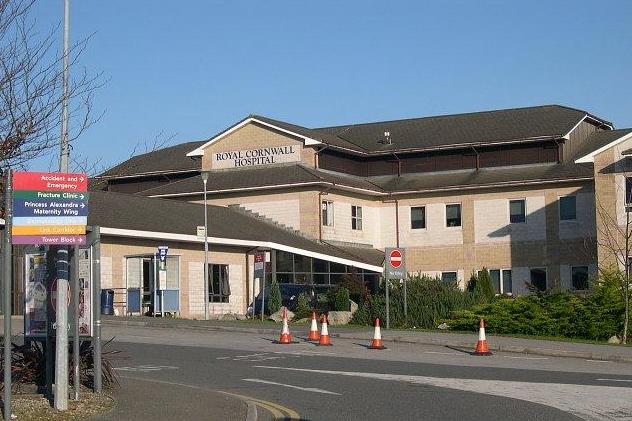 Police officer seriously burnt and man arrested on suspicion of attempted murder in Newquay | London Evening Standard