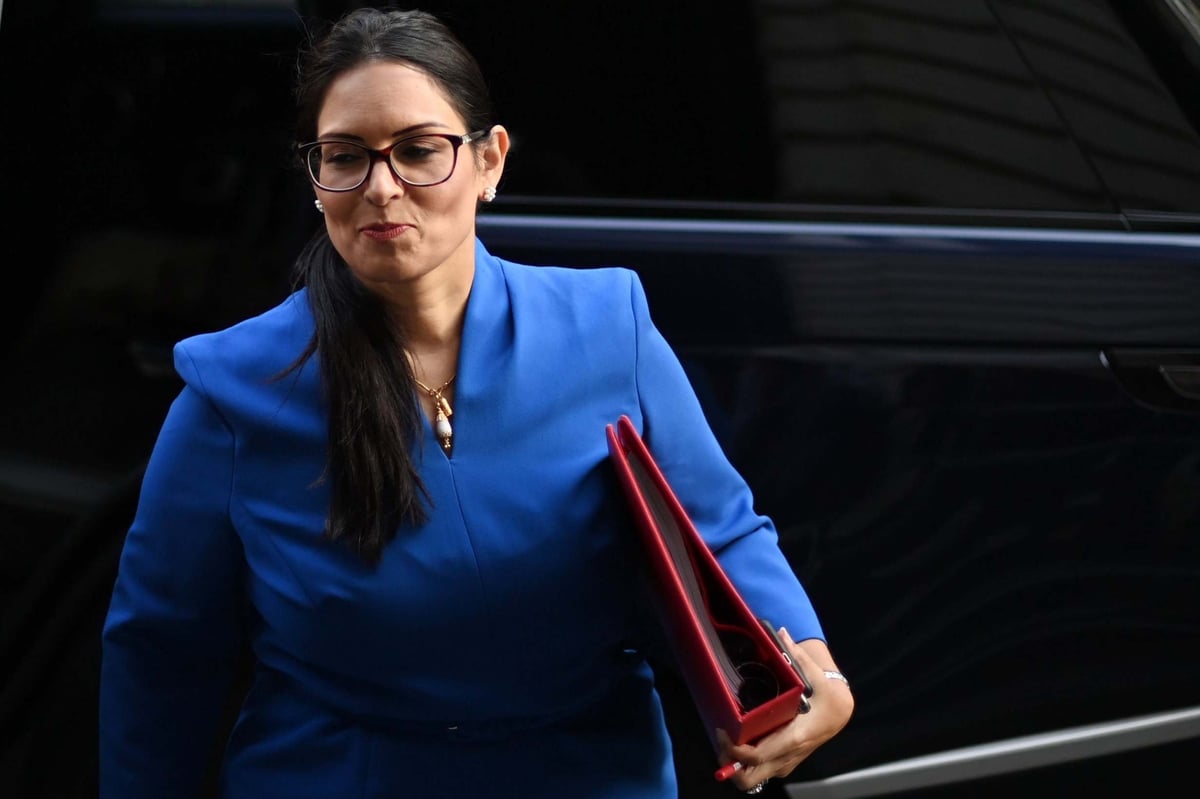 Home Office staff to have 'history of migration and race' training in attempt to address failings of Windrush scandal | London Evening Standard