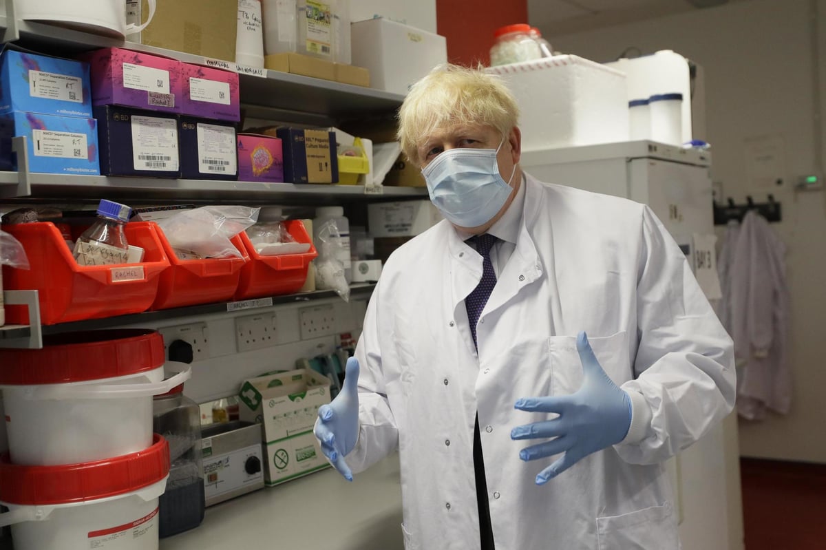 Boris Johnson says UK 'now seeing second coronavirus wave coming in' | London Evening Standard