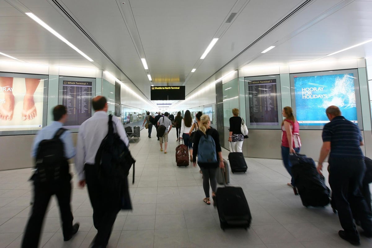 Denmark, Slovakia, Iceland and Curacao added to UK quarantine list, Grant Shapps announces | London Evening Standard