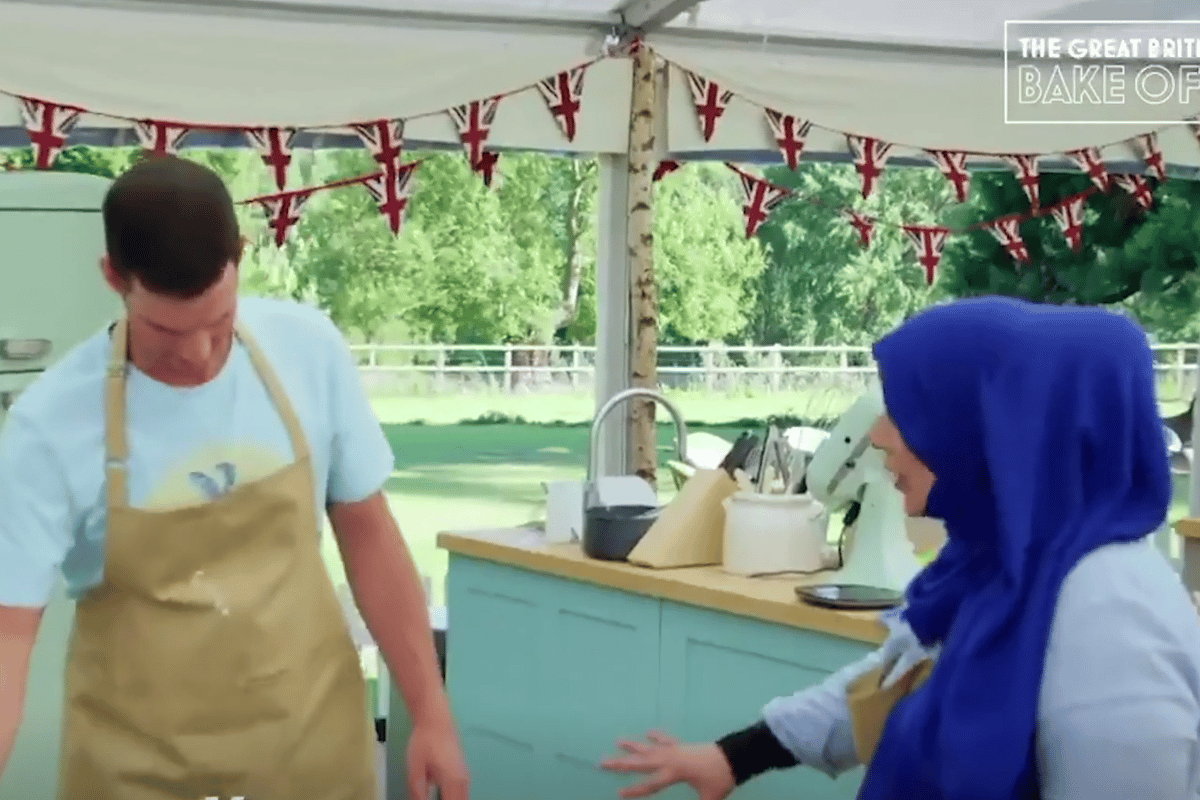 Great British Bake Off’s Sura tearful after knocking Dave’s cakes to the floor | London Evening Standard