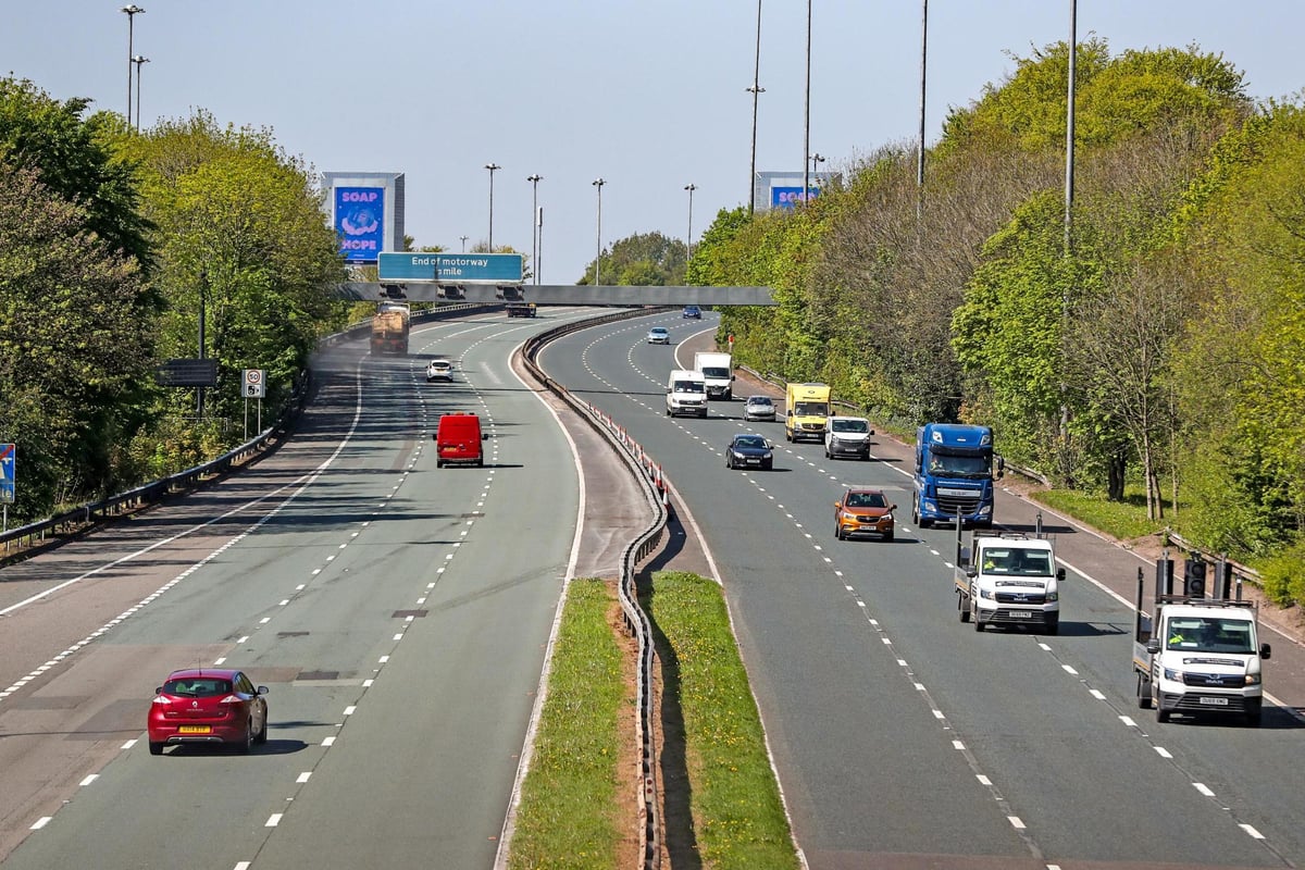 Father was racing at 100mph before motorway crash which killed three-year-old son | London Evening Standard