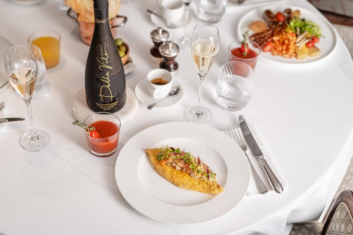 Delevingne sisters partner with Francesco Mazzei for new Sartoria brunch | London Evening Standard