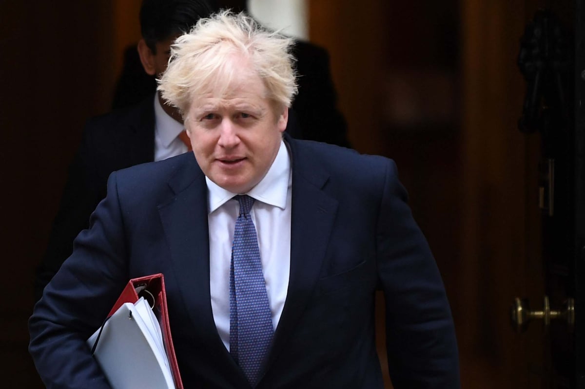 Dozens of Tory MPs rebel against Boris Johnson as Commons approves 'three-tier' lockdown system | London Evening Standard