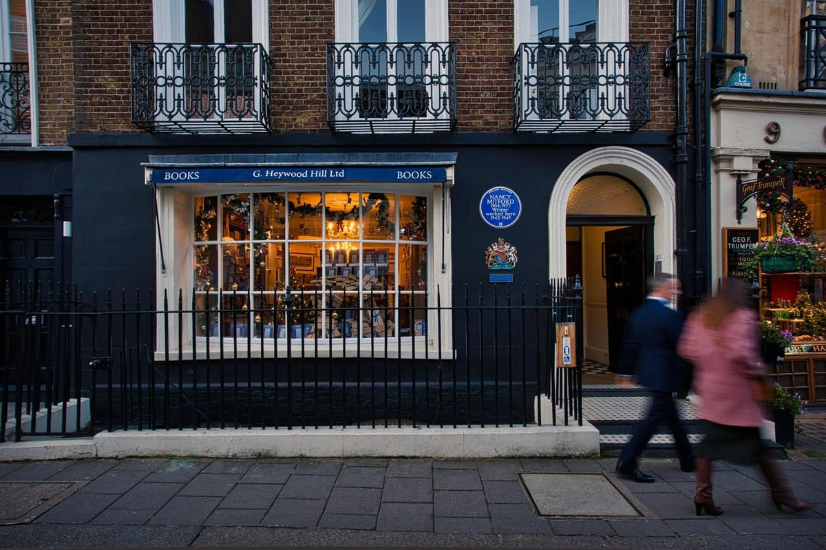 Heywood Hill bookshop in Mayfair launches prize to give a pandemic hero free hardback books for life | London Evening Standard