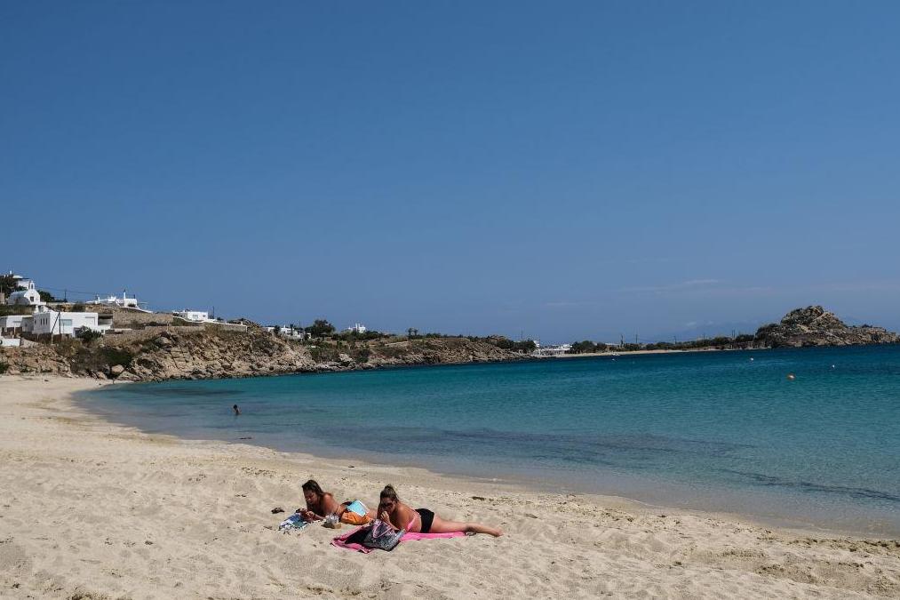 Which countries can I travel to now? Are the Canary Islands on the UK's safe travel list and where else is exempt from Covid quarantine rules? | London Evening Standard
