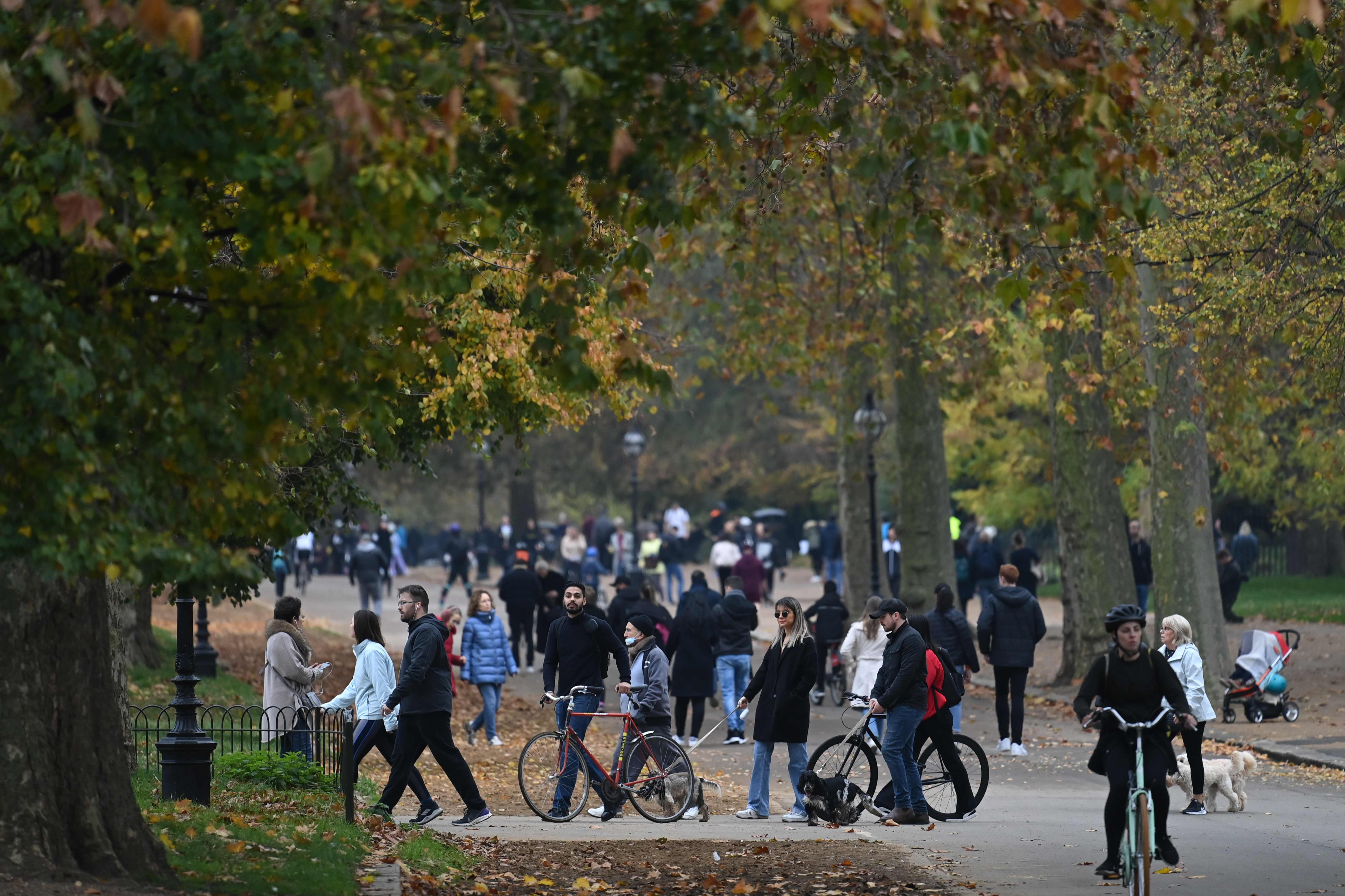 ‘True’ virus death toll passes 65,000 as police vow lockdown clampdown