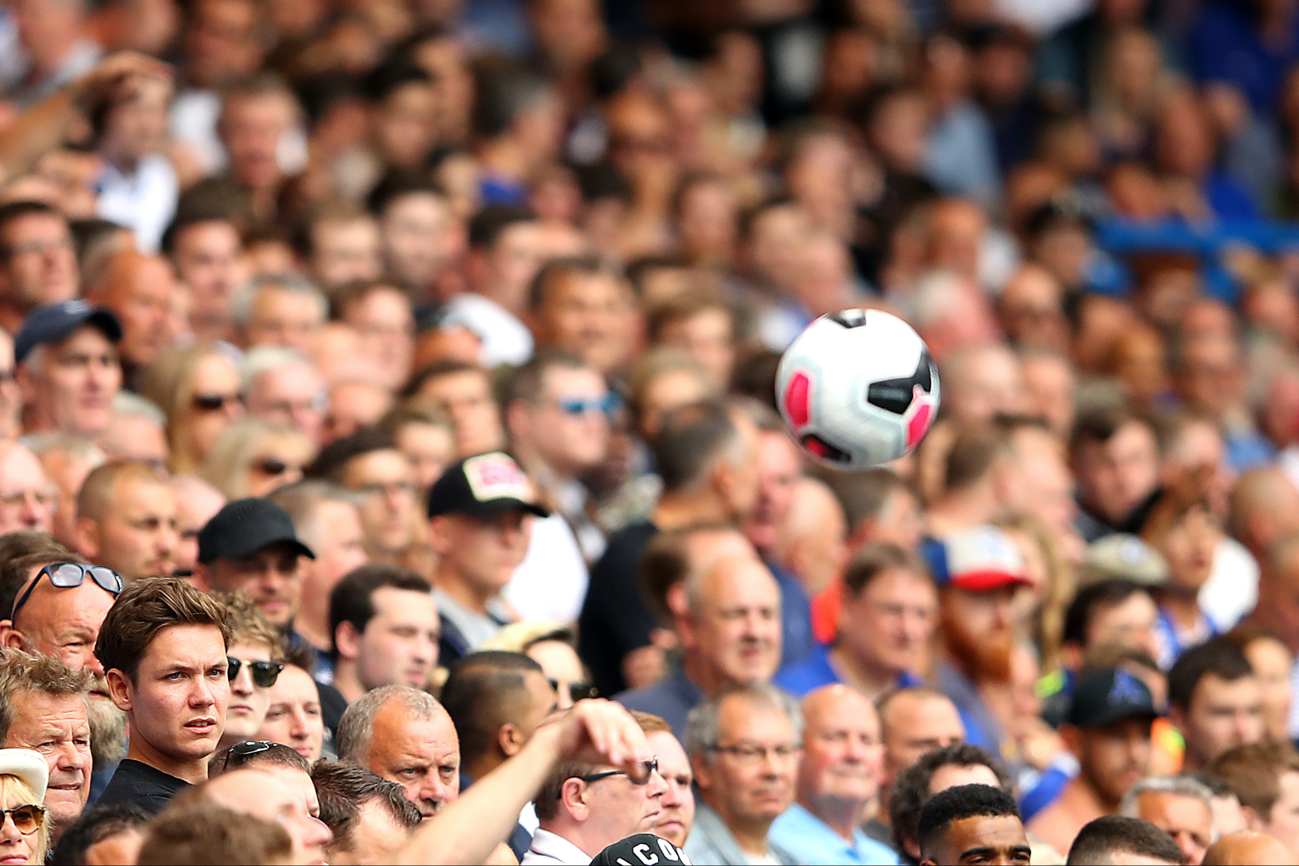 PL in talks with government over vaccine role in fans return