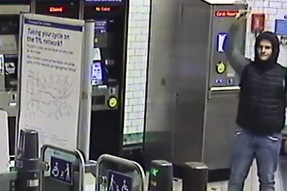 Underground worker racially abused after asking man to wear face mask 
