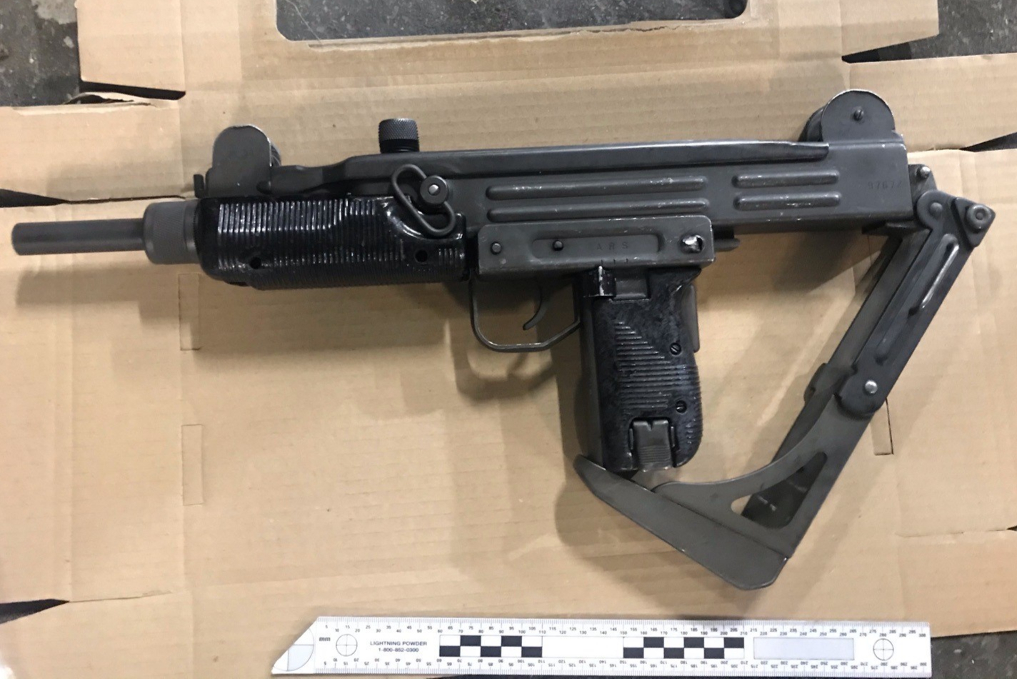Uzi submachine gun capable of firing 600 rounds a minute found in stolen car in Brixton