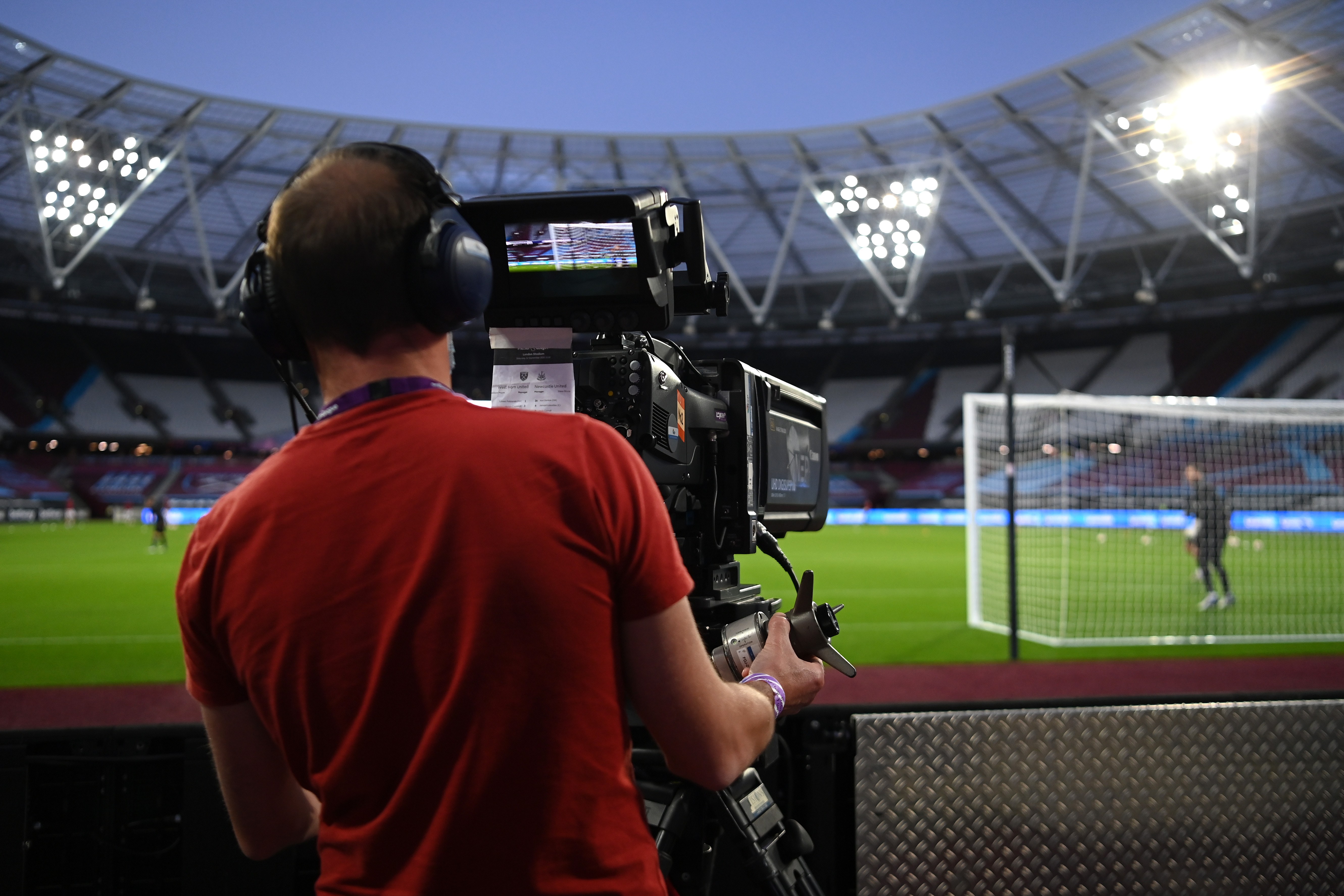 West Ham vs Man United the first Premier League game in front of fans