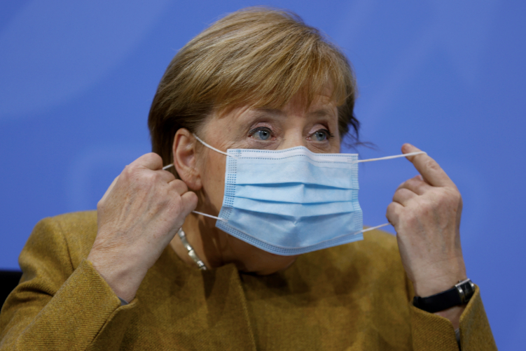 Germany back into lockdown with schools closed and no public drinking