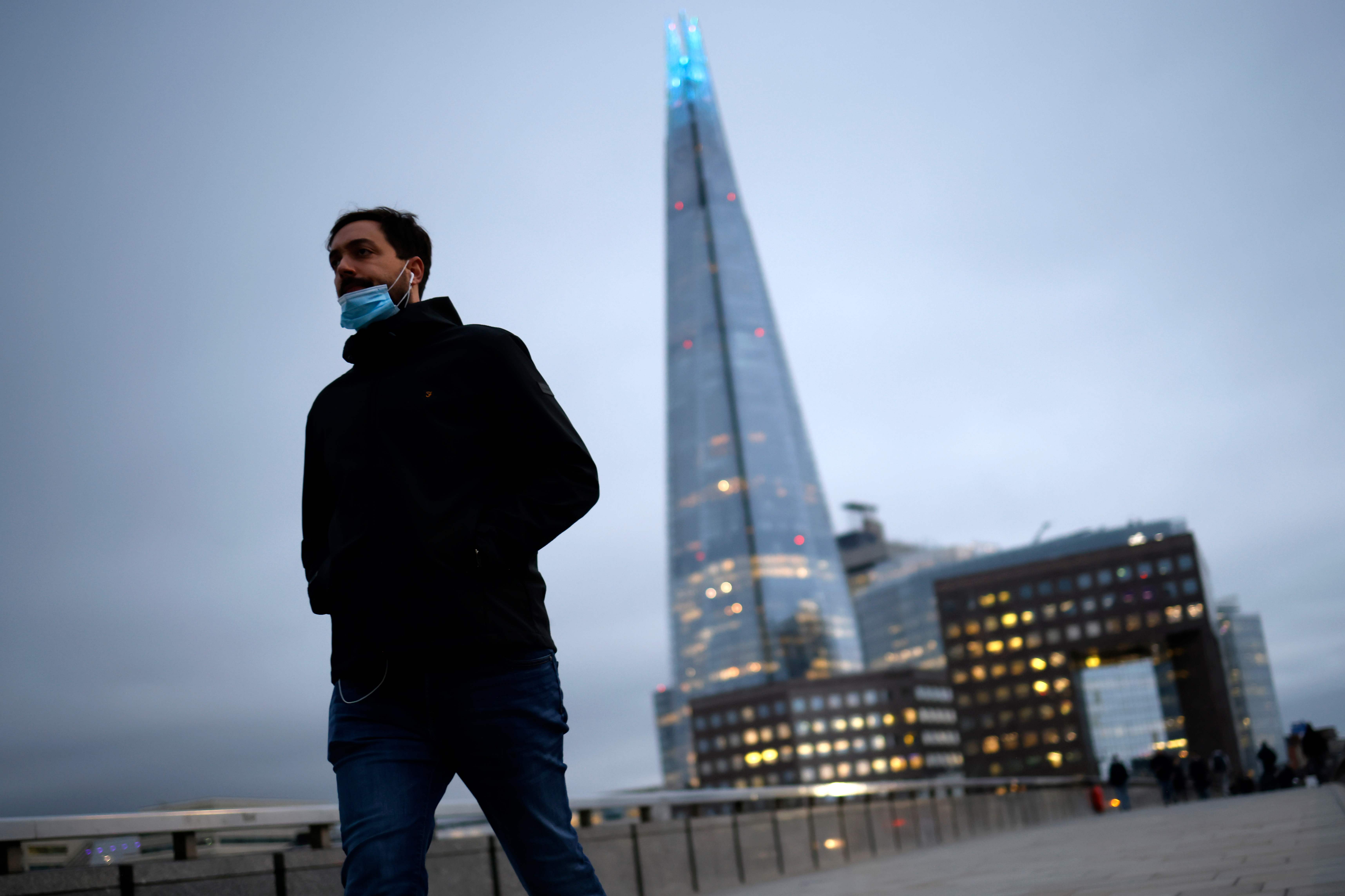 Covid cases falling in London as PM faces Tory rebellion over tiers