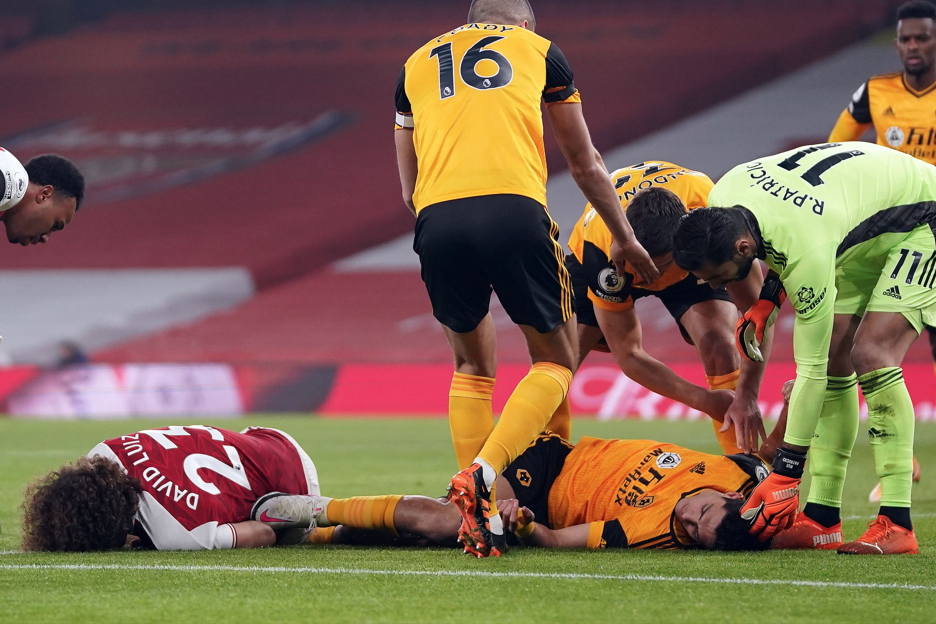 Premier League to approve concussion substitutes trial