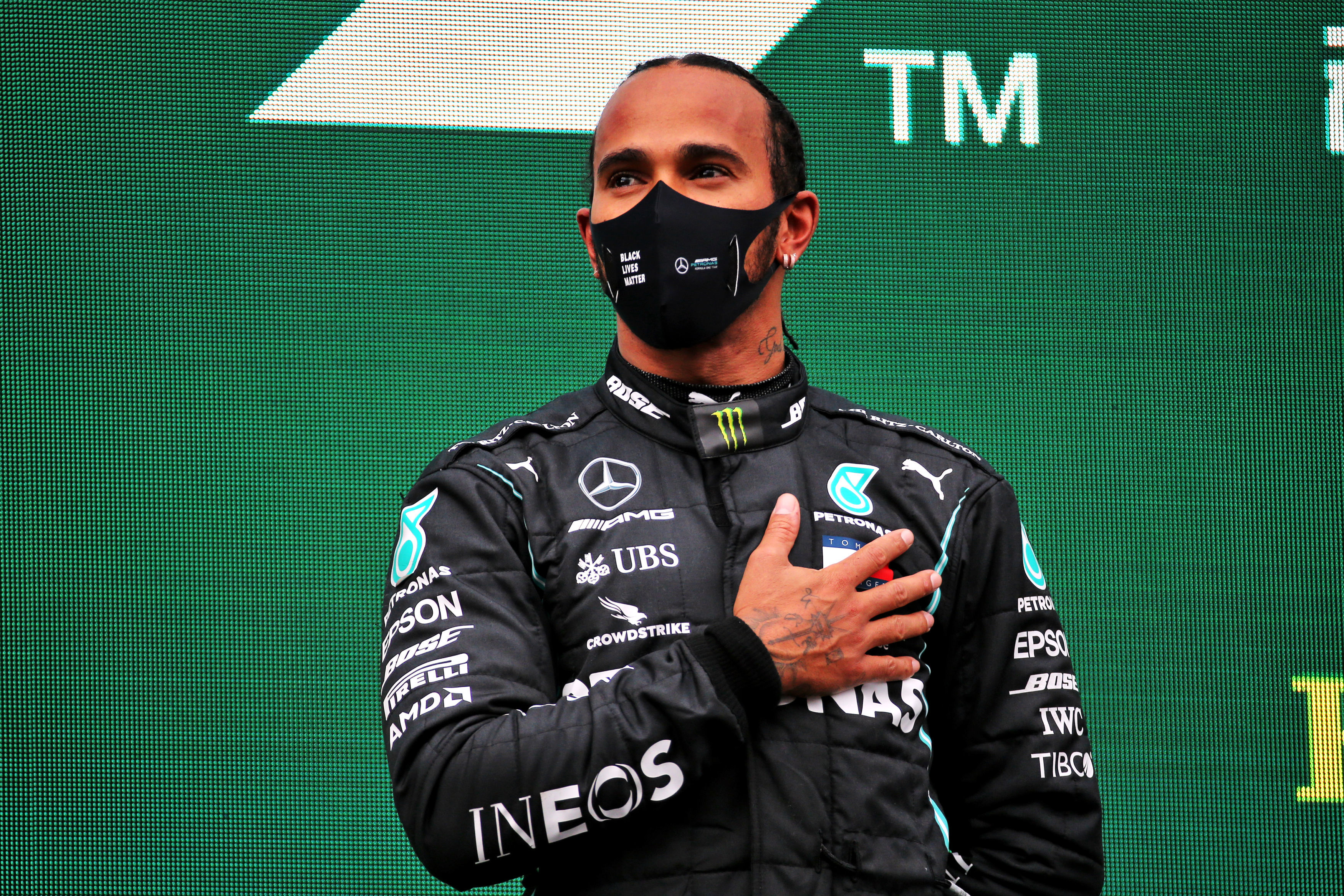 Lewis Hamilton to race in Abu Dhabi GP after negative Covid-19 tests