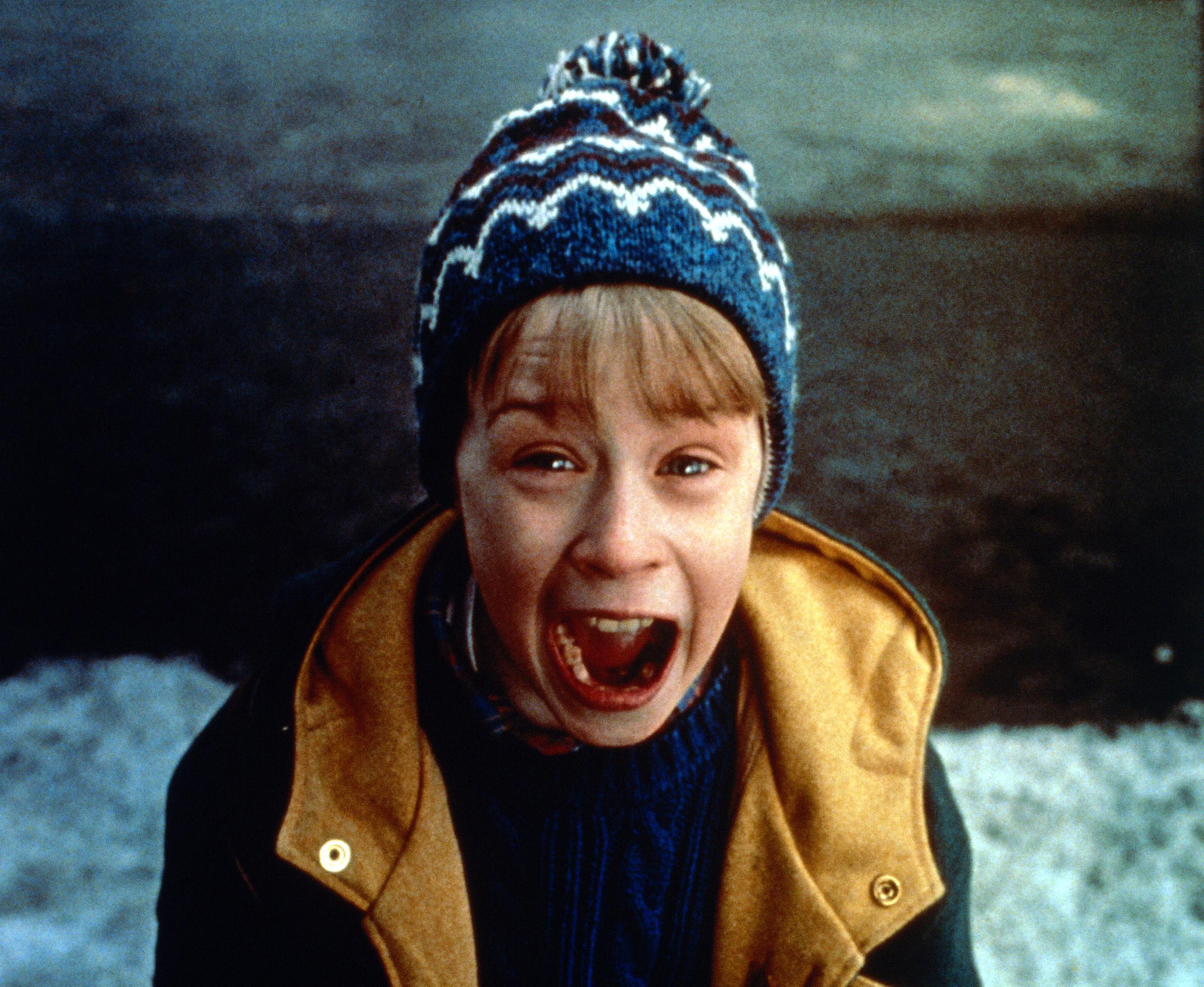 Home Alone (1990) 