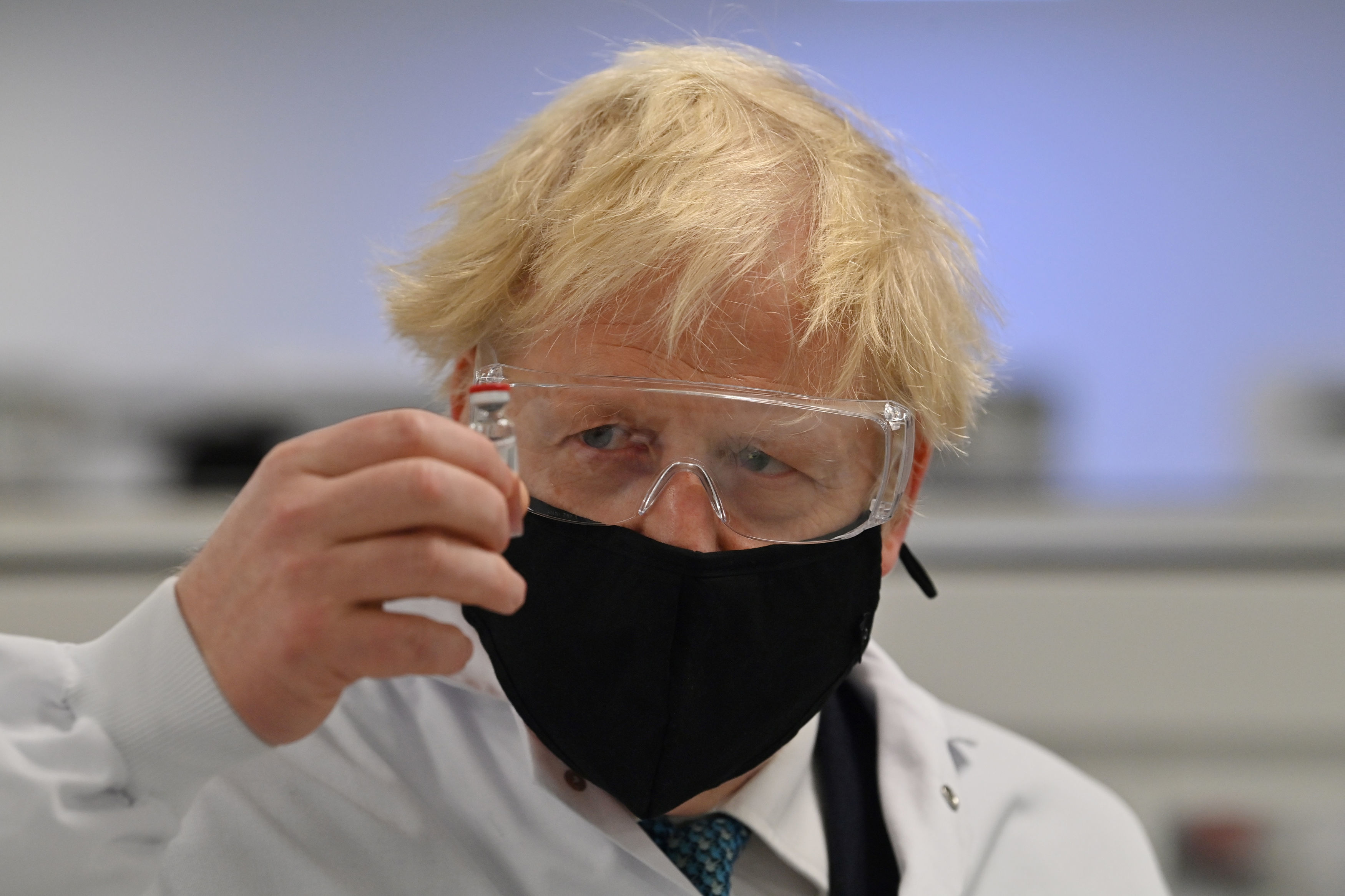 Londoners ‘face possible travel ban’ as mutant Covid-19 strain spreads