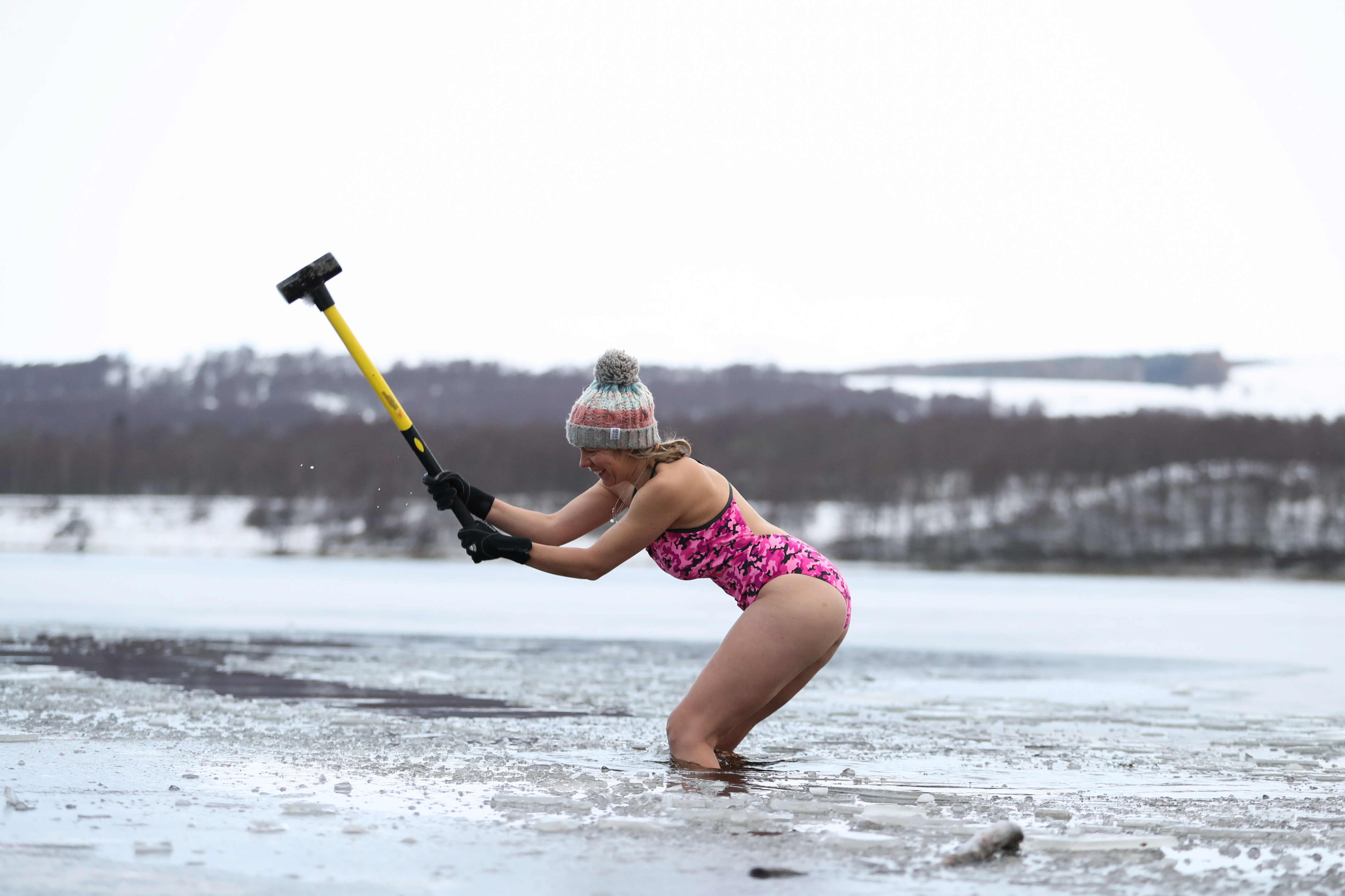 Temperatures to plunge on New Year’s Eve as 2020 ends on icy note