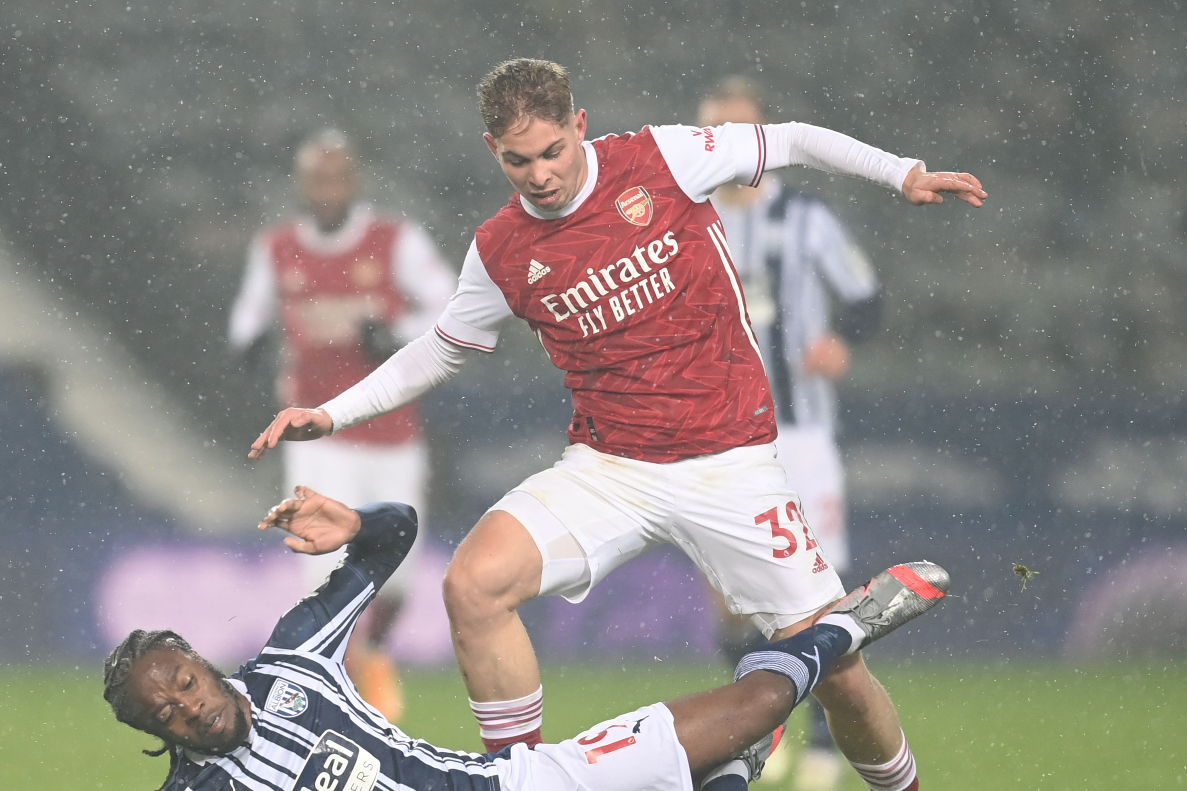 Smith Rowe shows he can be Arsenal’s present amid search for new no10