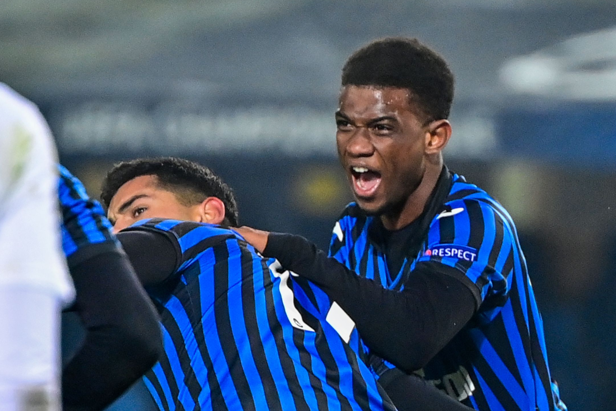 Amad Diallo hints at imminent Man United arrival