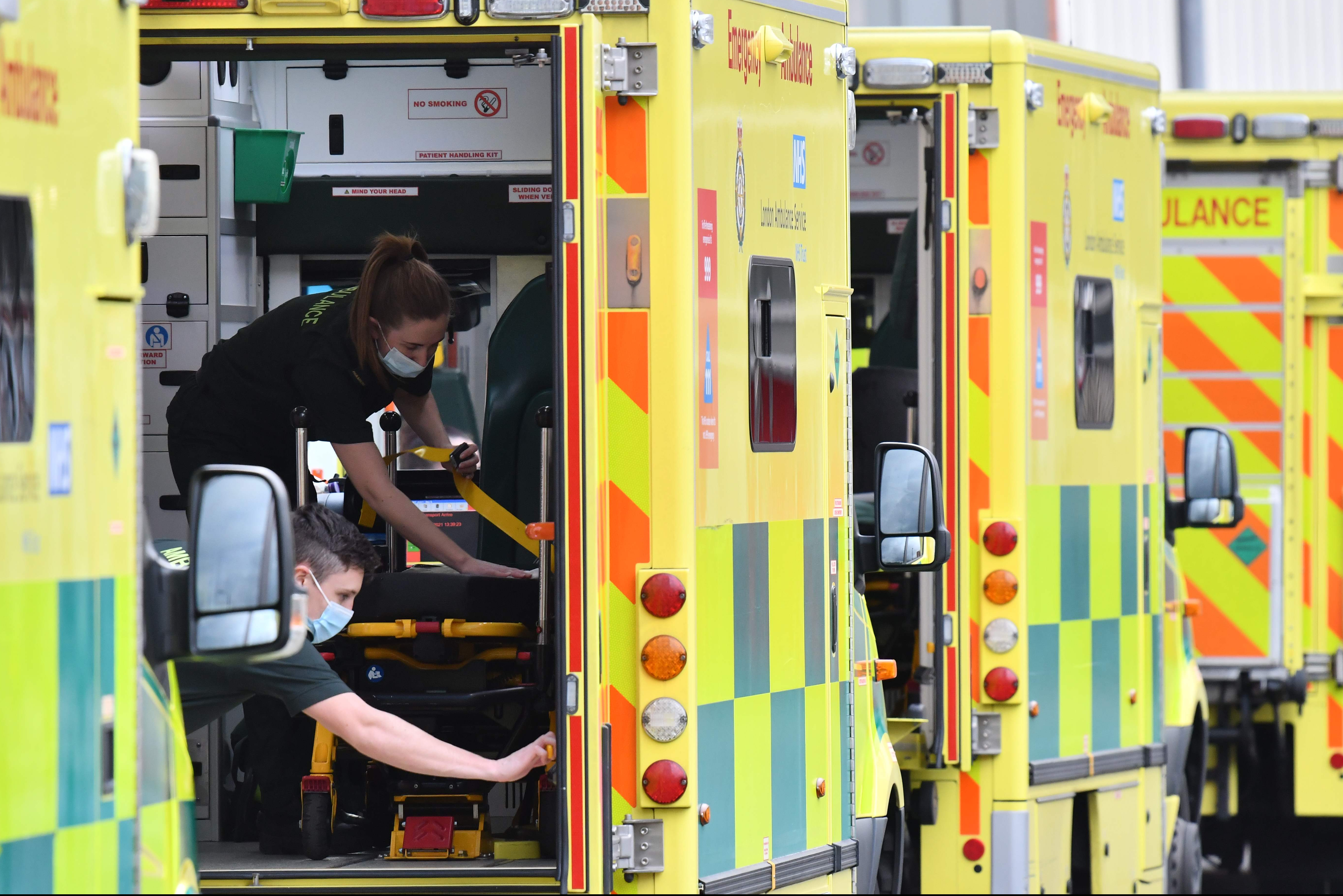 UK Covid cases surge by more than 58,700 in new record high