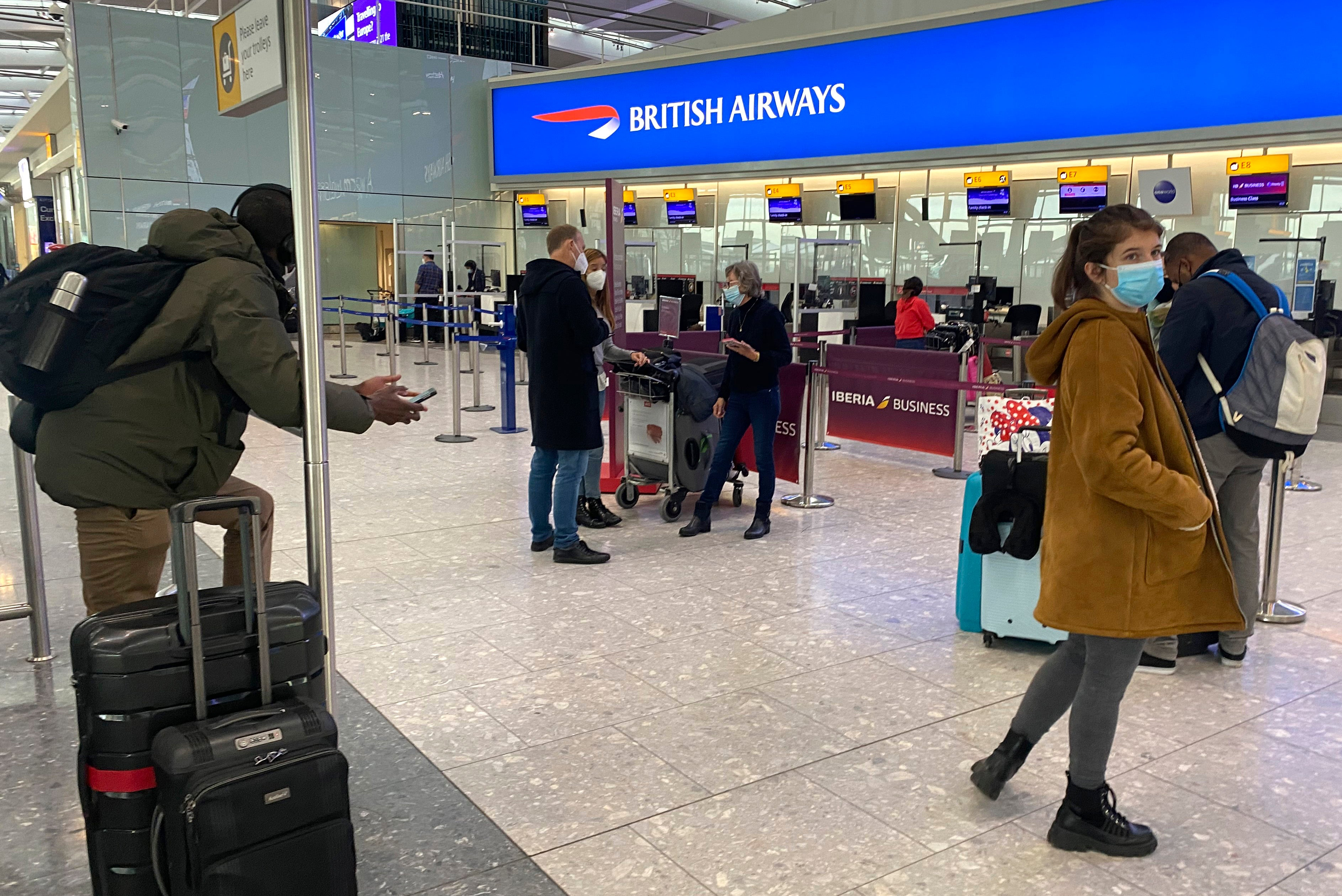 Decision on Covid checks at UK airports within days - Michael Gove