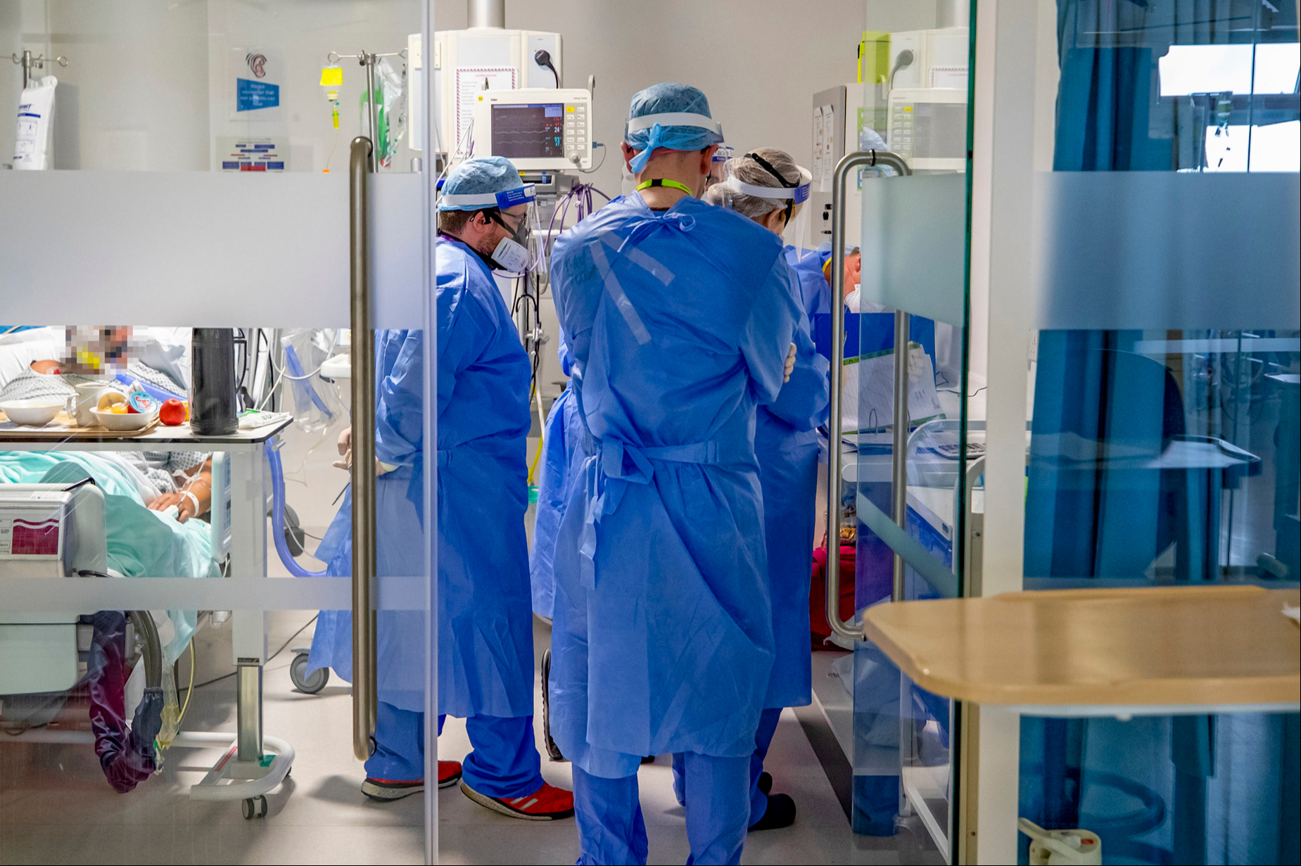 Surgeon warns of ‘disastrous backlog’ for cancer and heart patients