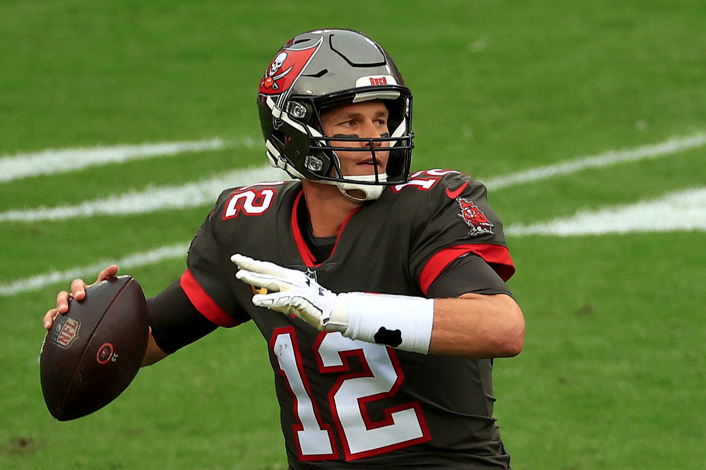 NFL playoff preview: Brady aims to move Bucs closer to home Super Bowl