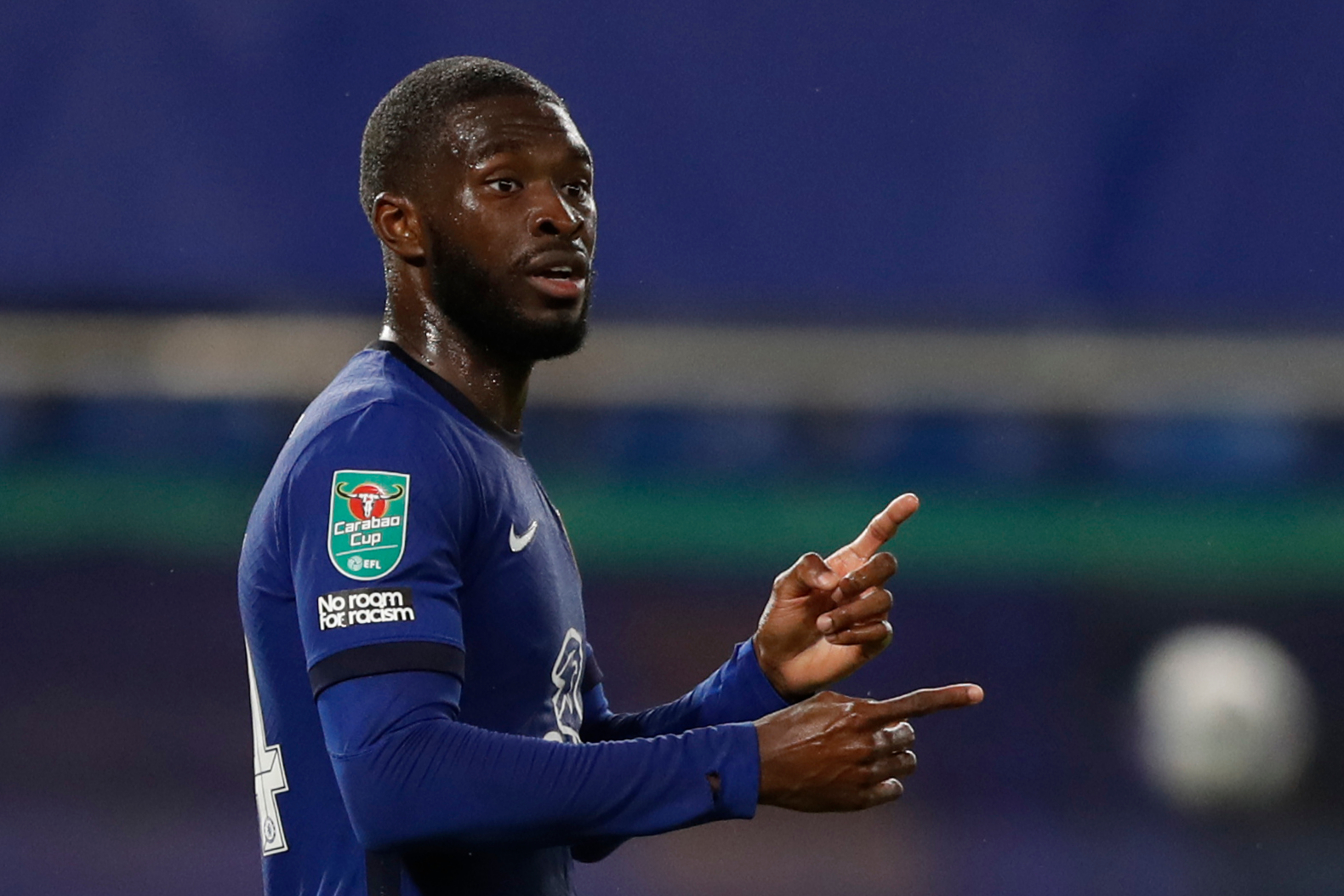 Chelsea’s Fikayo Tomori set for loan move as Lampard hails Gilmour