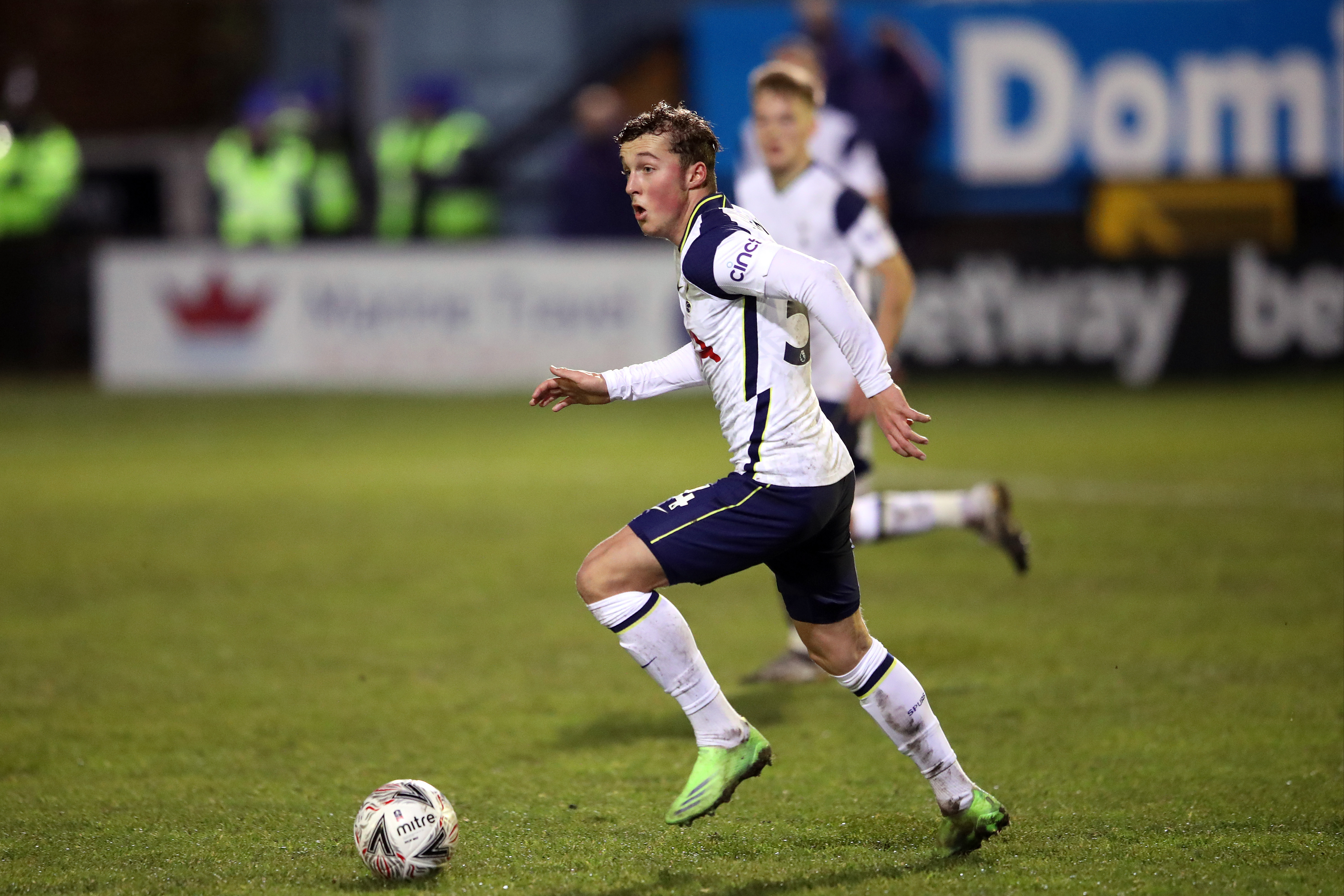 Mourinho highlights big generation of talent in Tottenham academy 