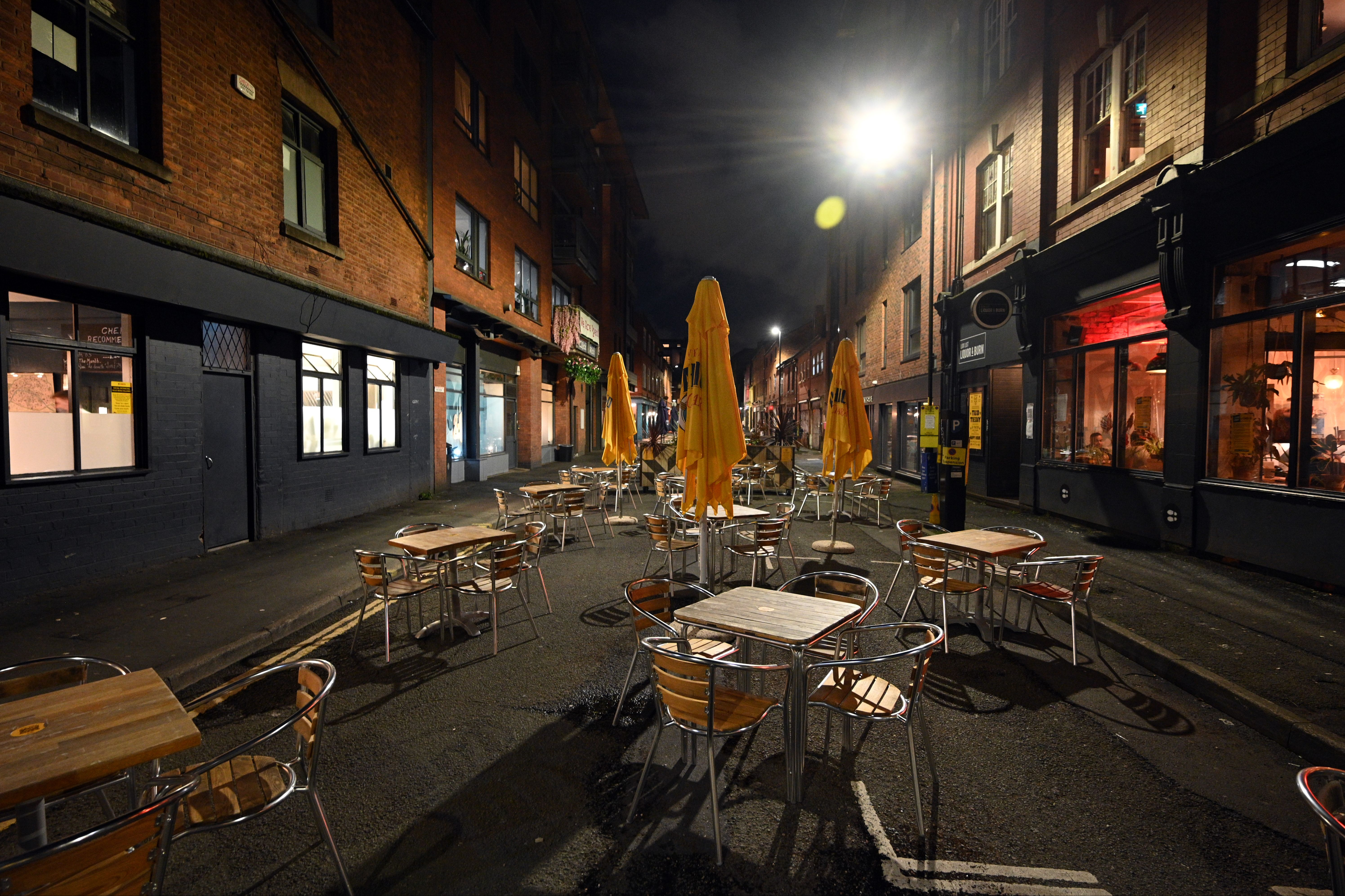 Minister for Hospitality: ‘The ayes have it’ as MPs vote in support of the motion